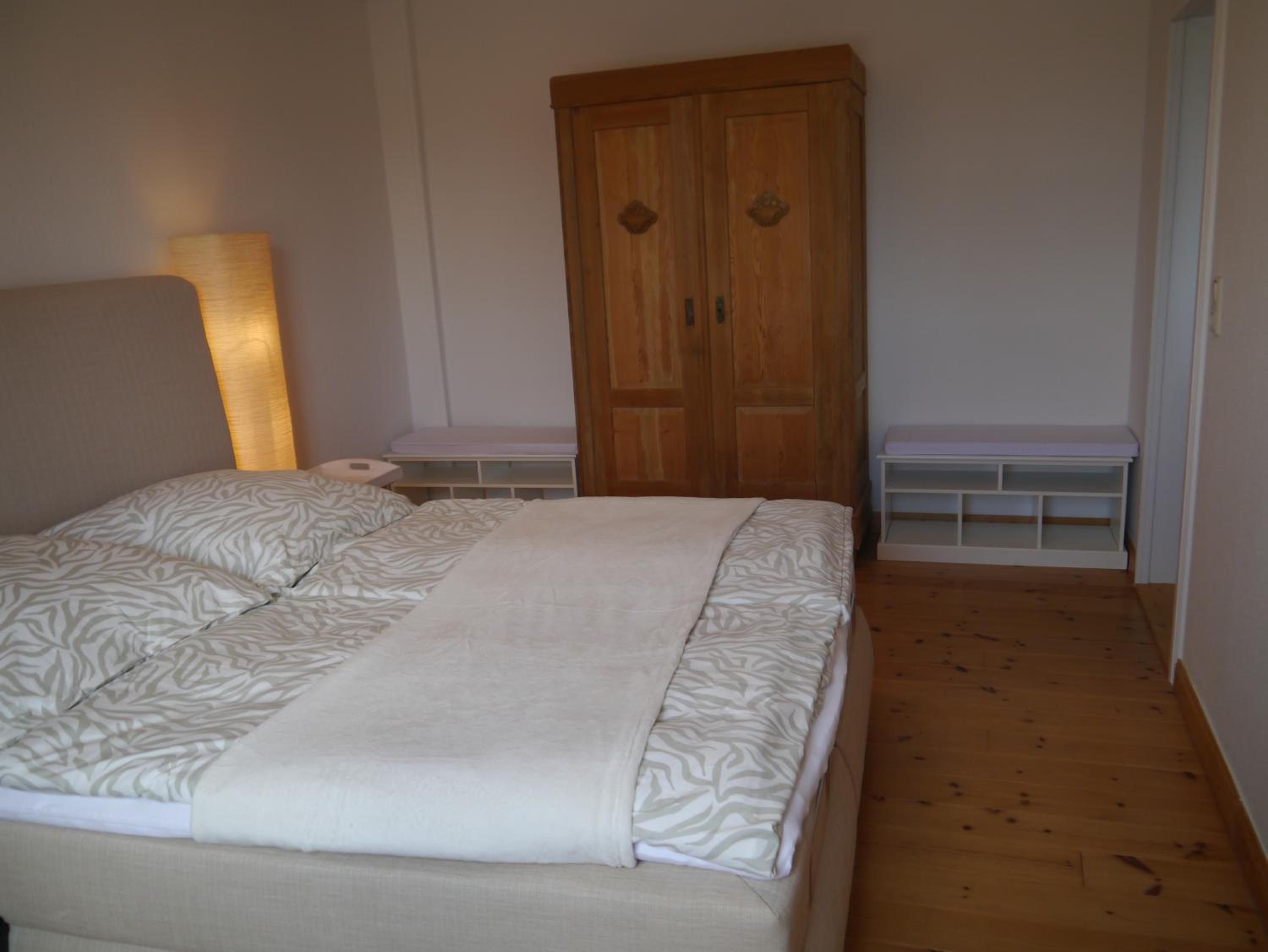One-Bedroom Apartment - Photo 13
