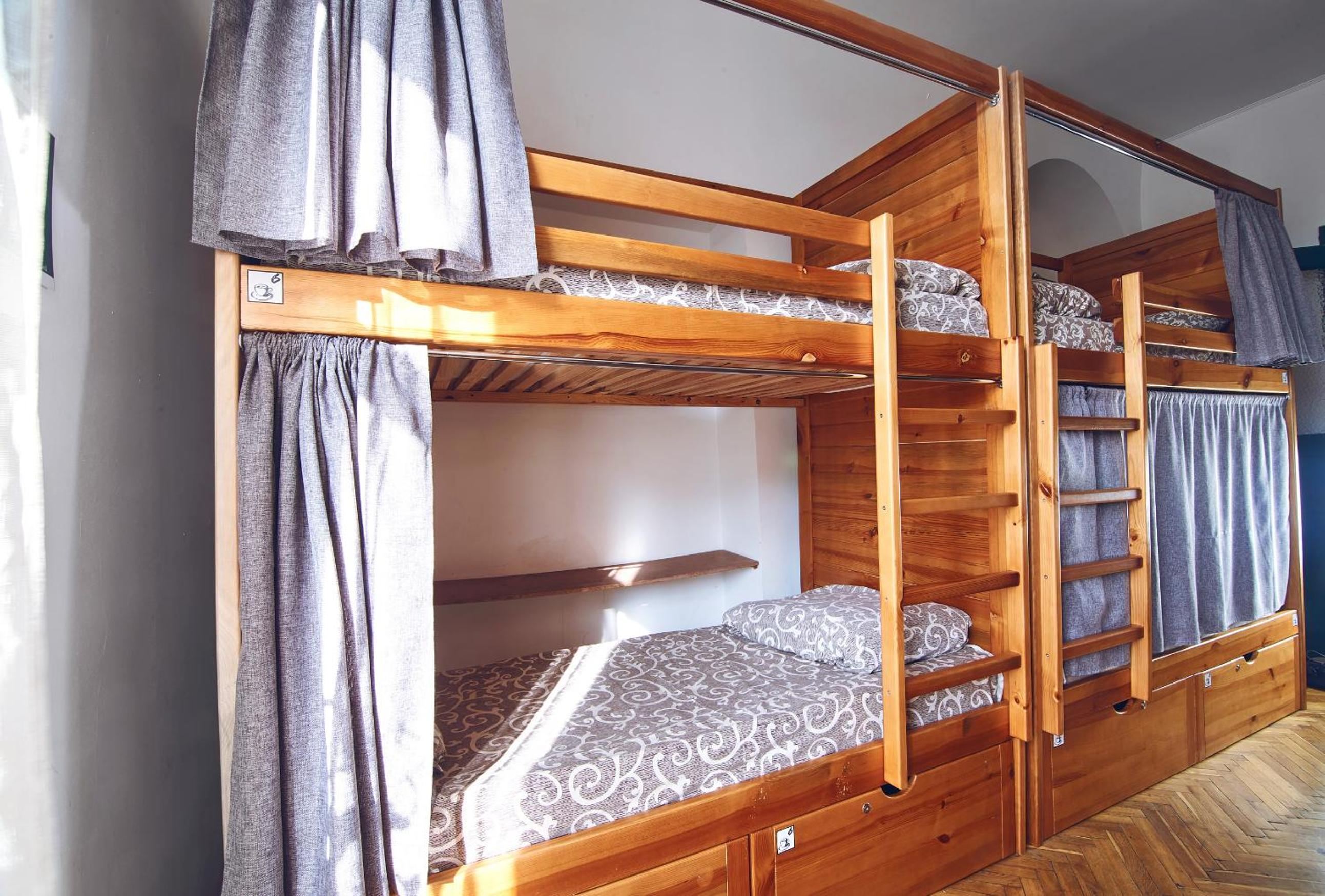 Single Bed in 6-Bed Dormitory Room photo 1