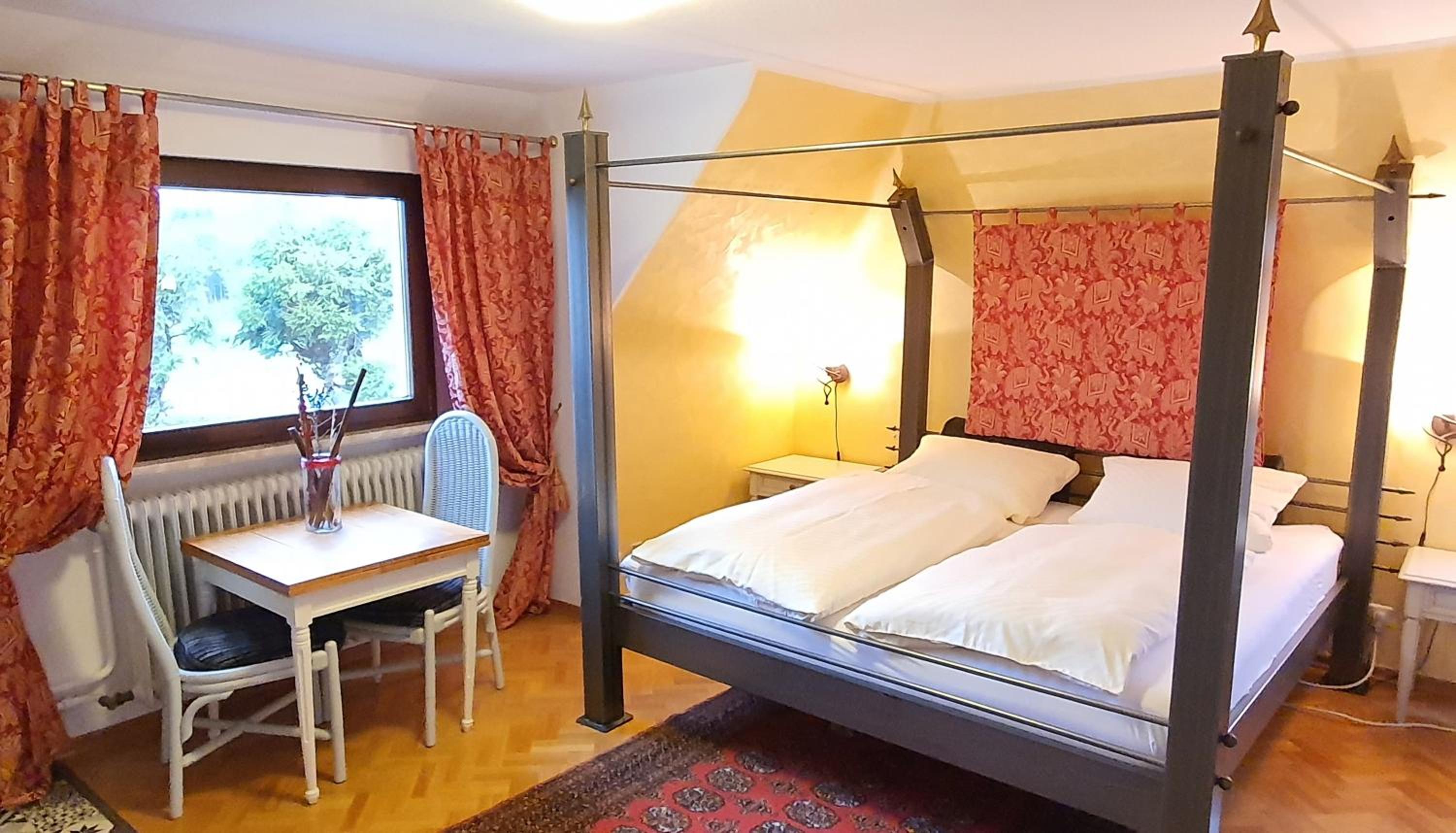 Studio Apartment photo 3