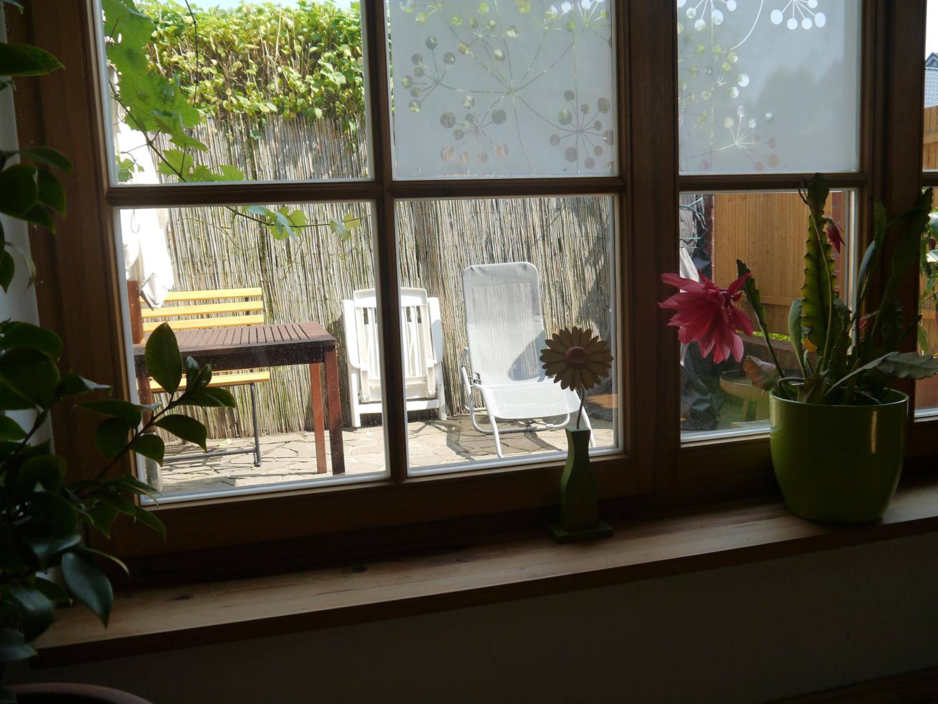 One-Bedroom Apartment with Terrace - Photo 3