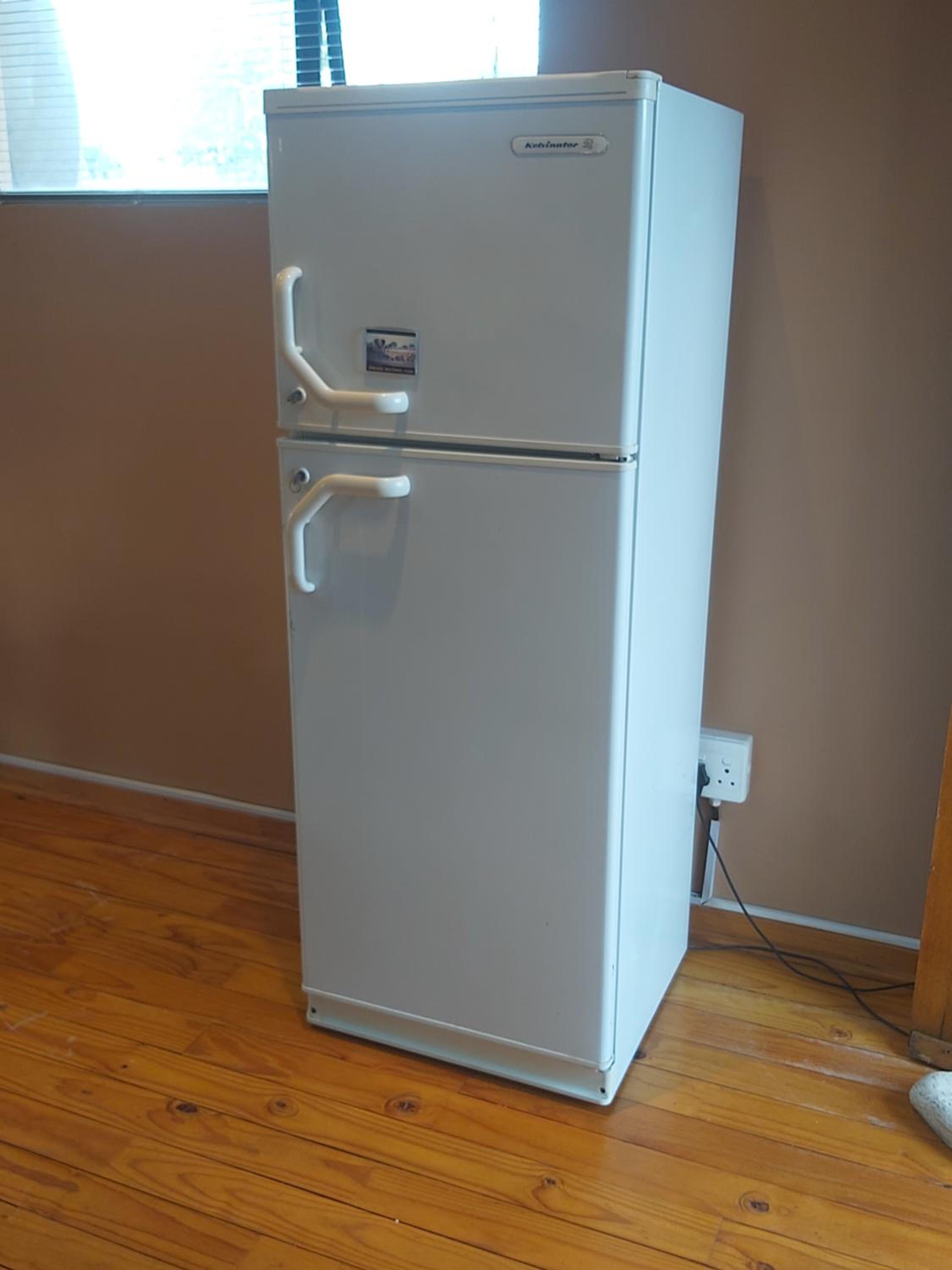 Apartment with Balcony - Photo 18