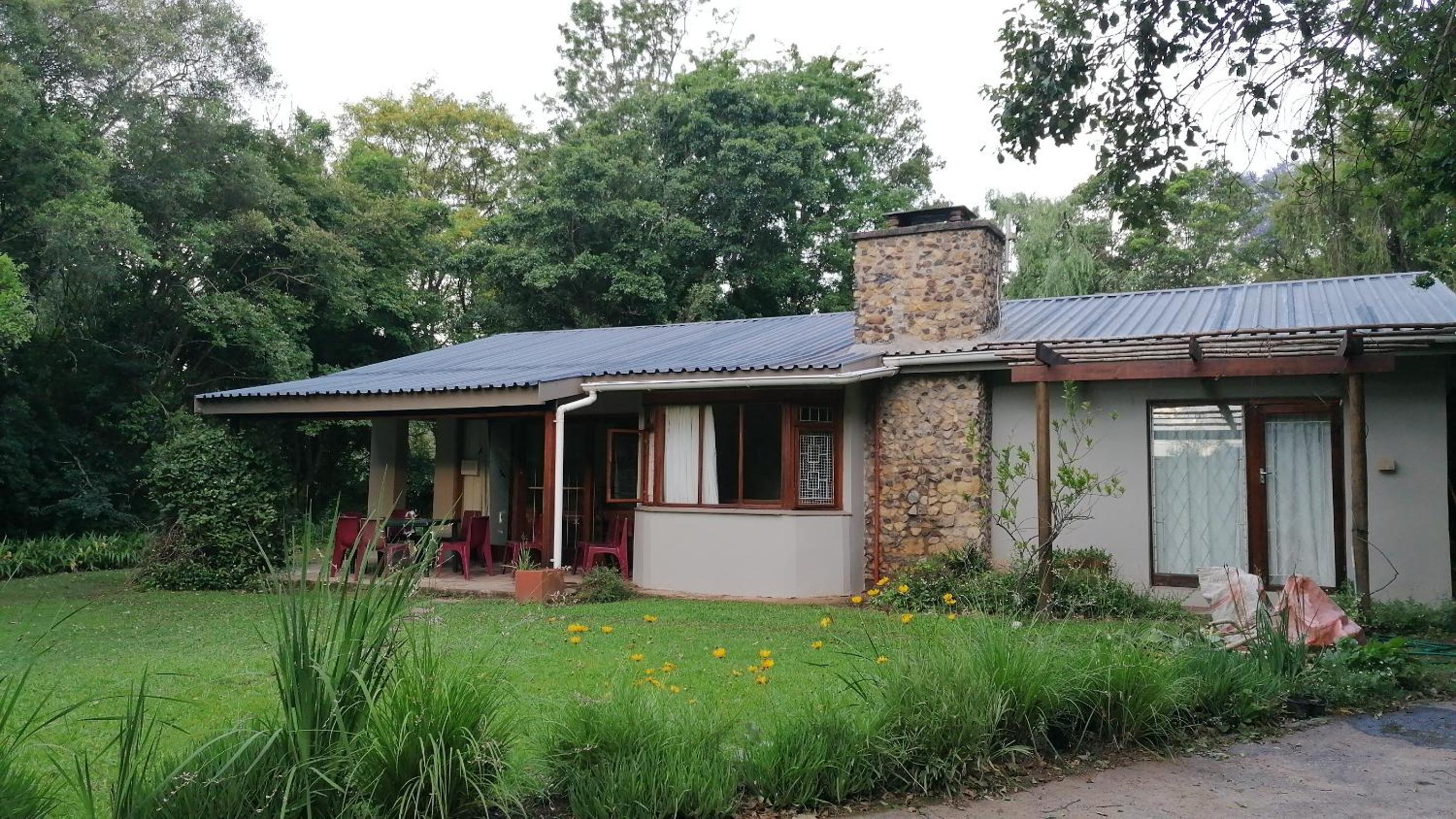 Four-Bedroom House photo 2