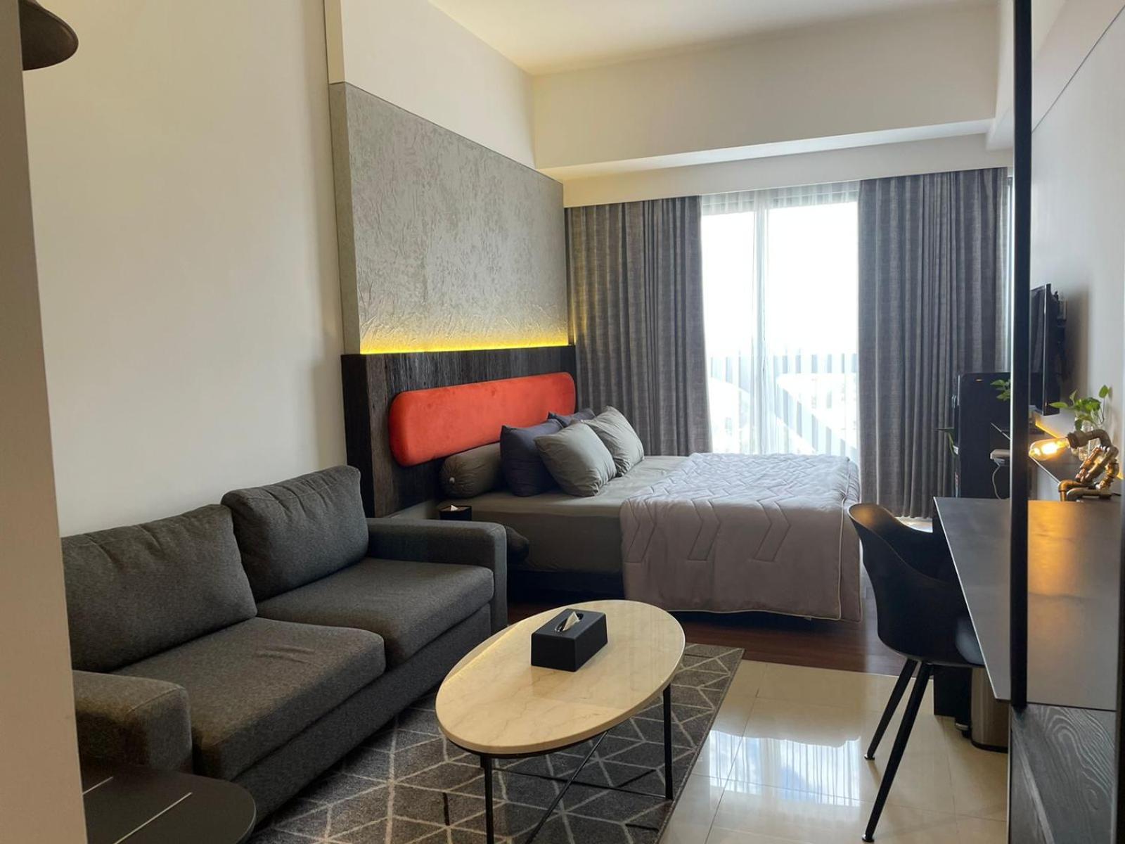 One-Bedroom Apartment - Photo 9