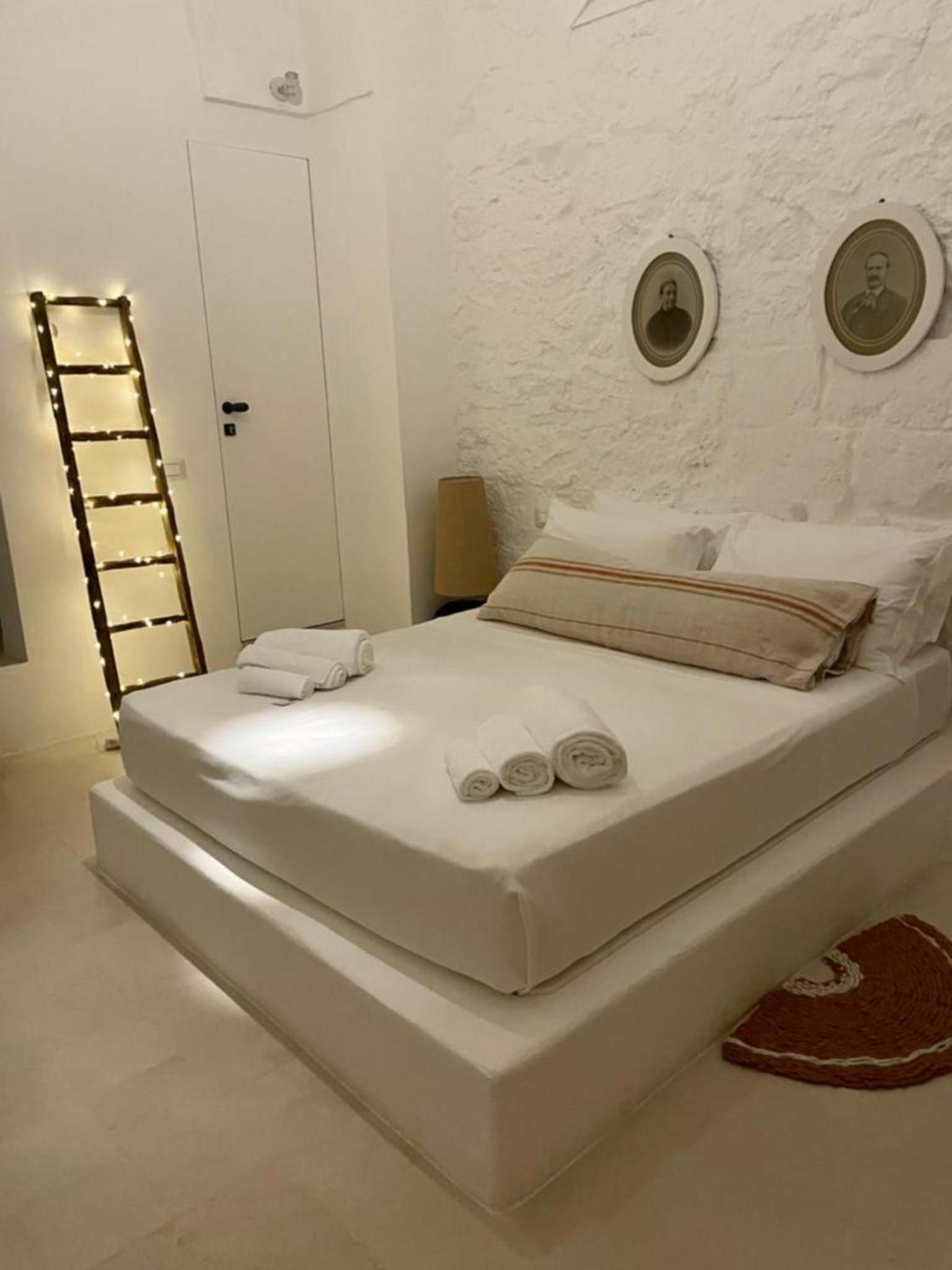 Deluxe Double Room - Photo 45