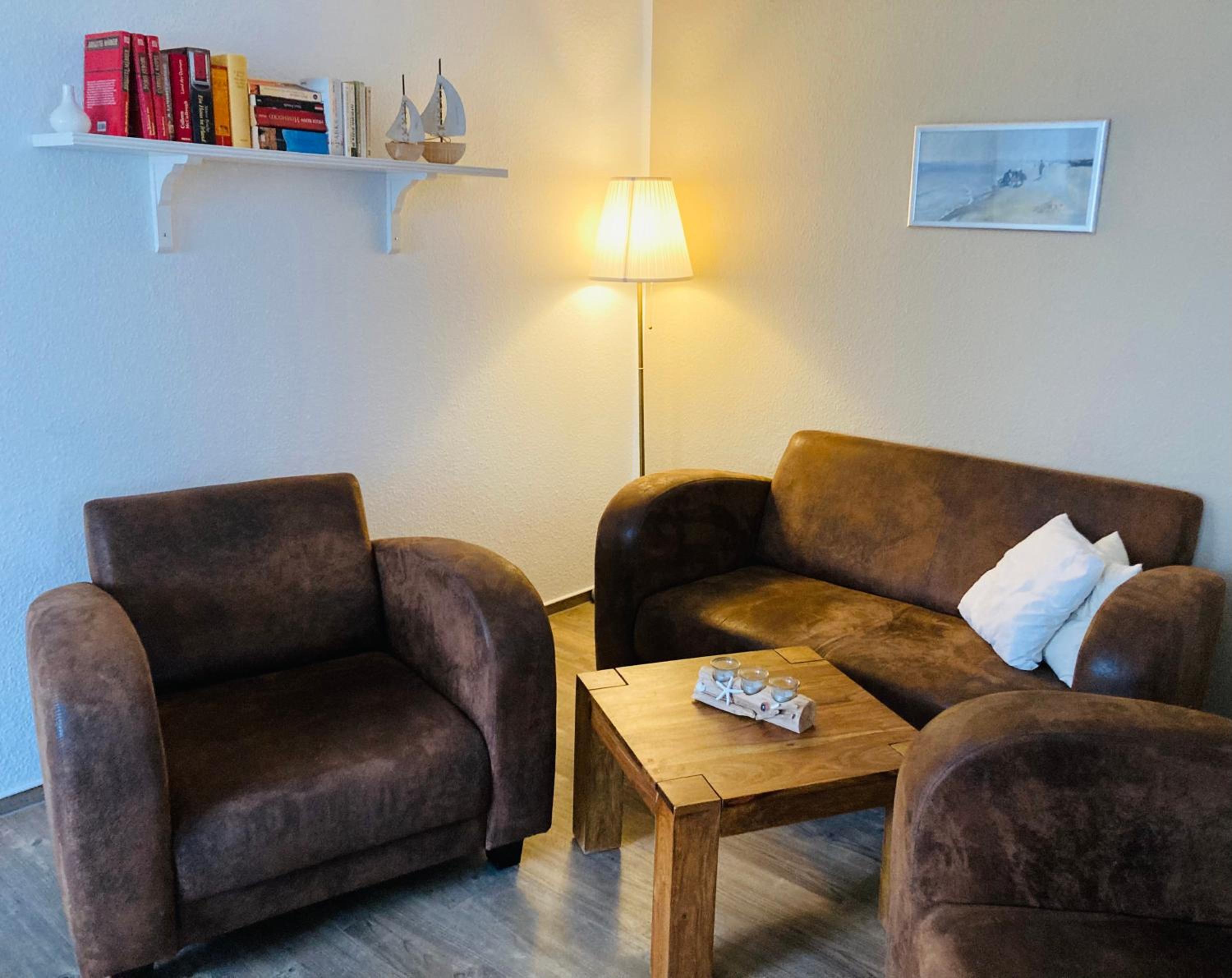 One-Bedroom Apartment photo 3