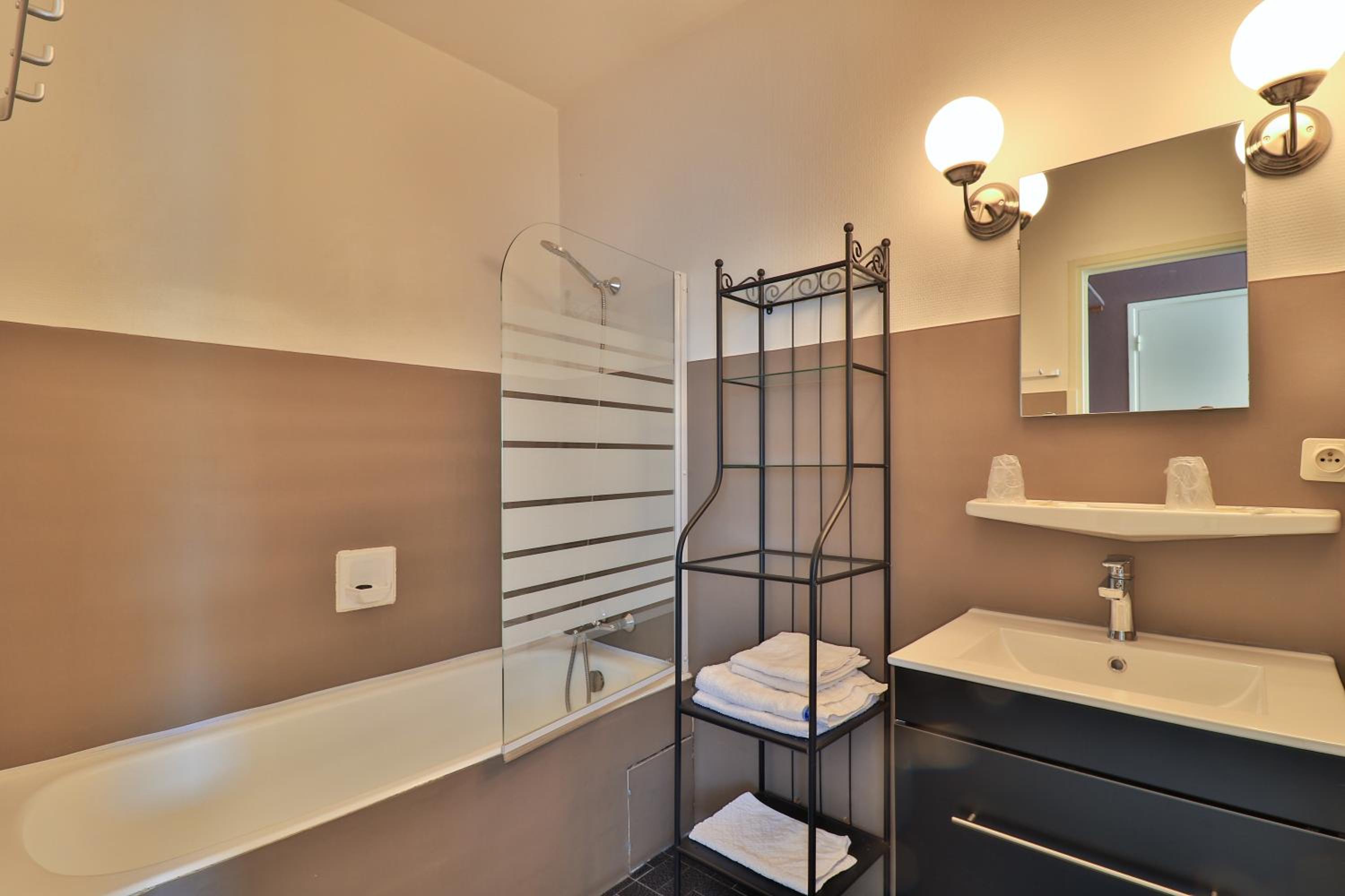 Superior Double Room - Photo 6