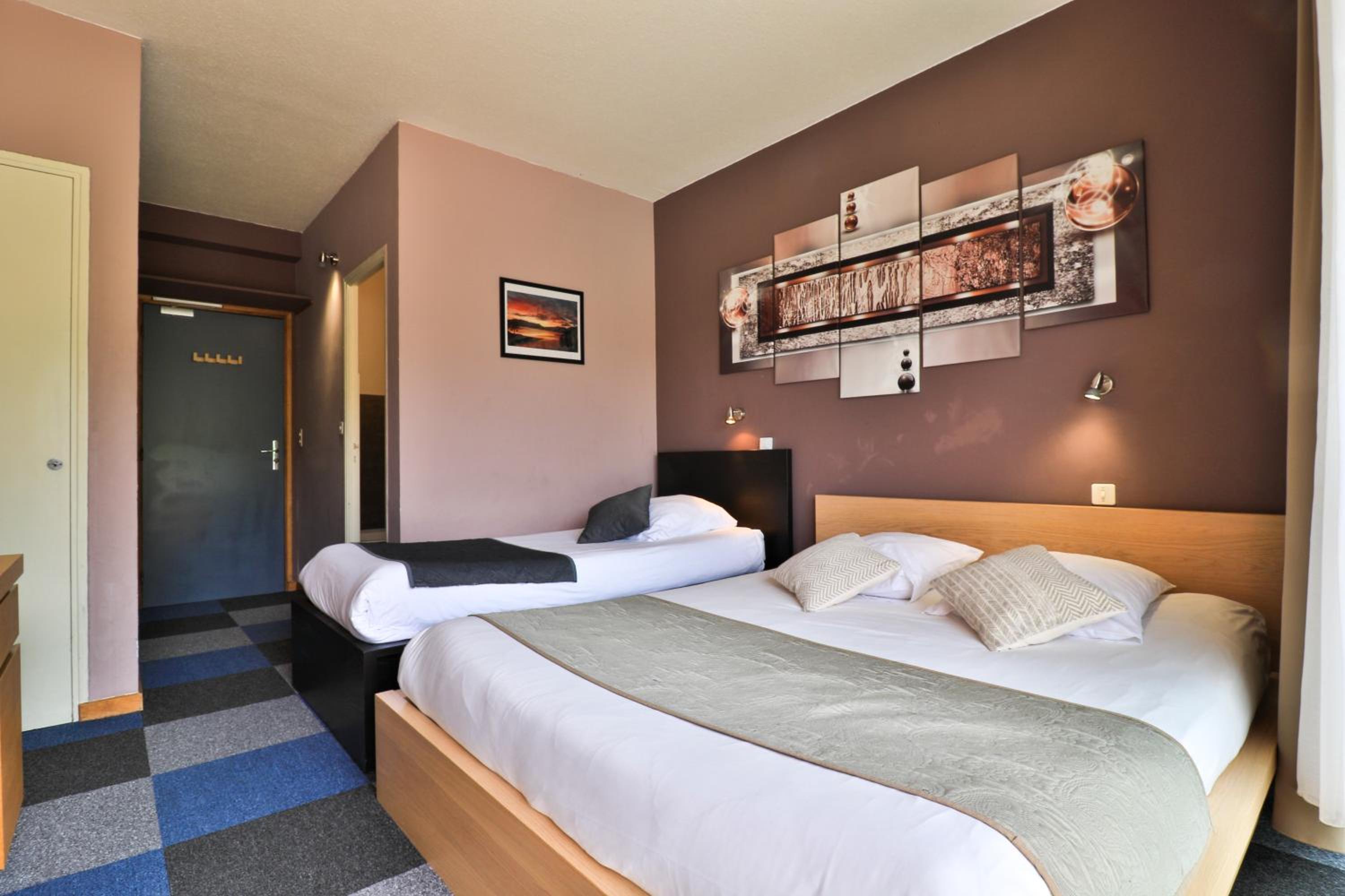 Triple Room - Photo 2