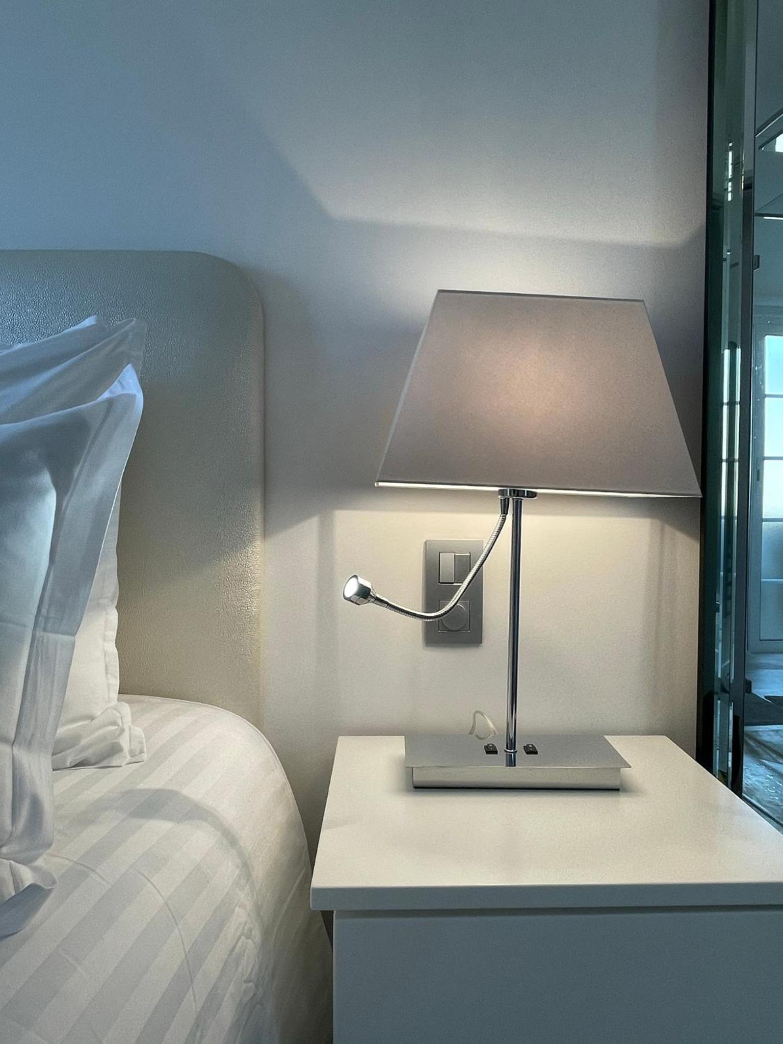 Deluxe Apartment photo 3