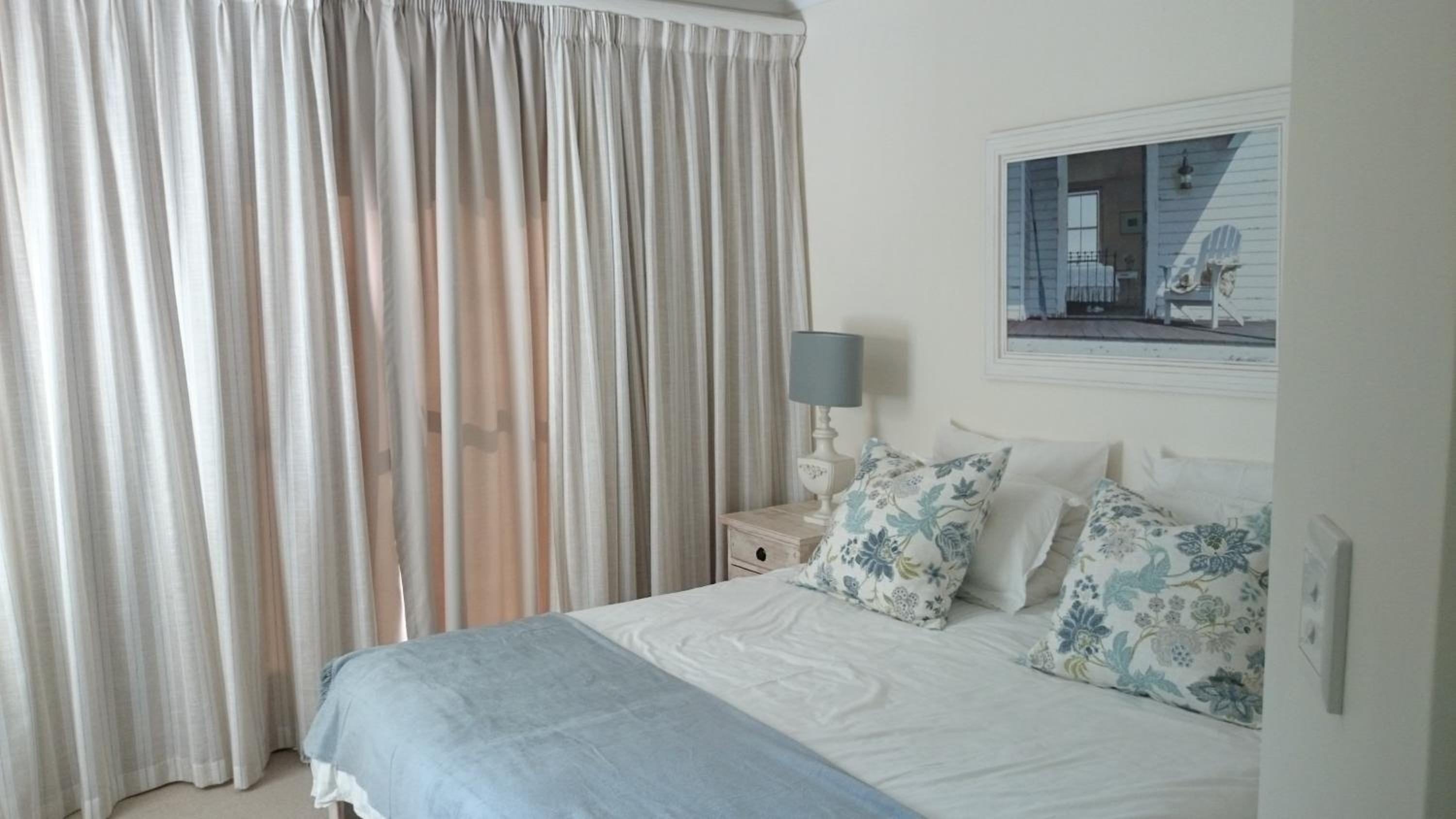 Apartment with Balcony photo 1