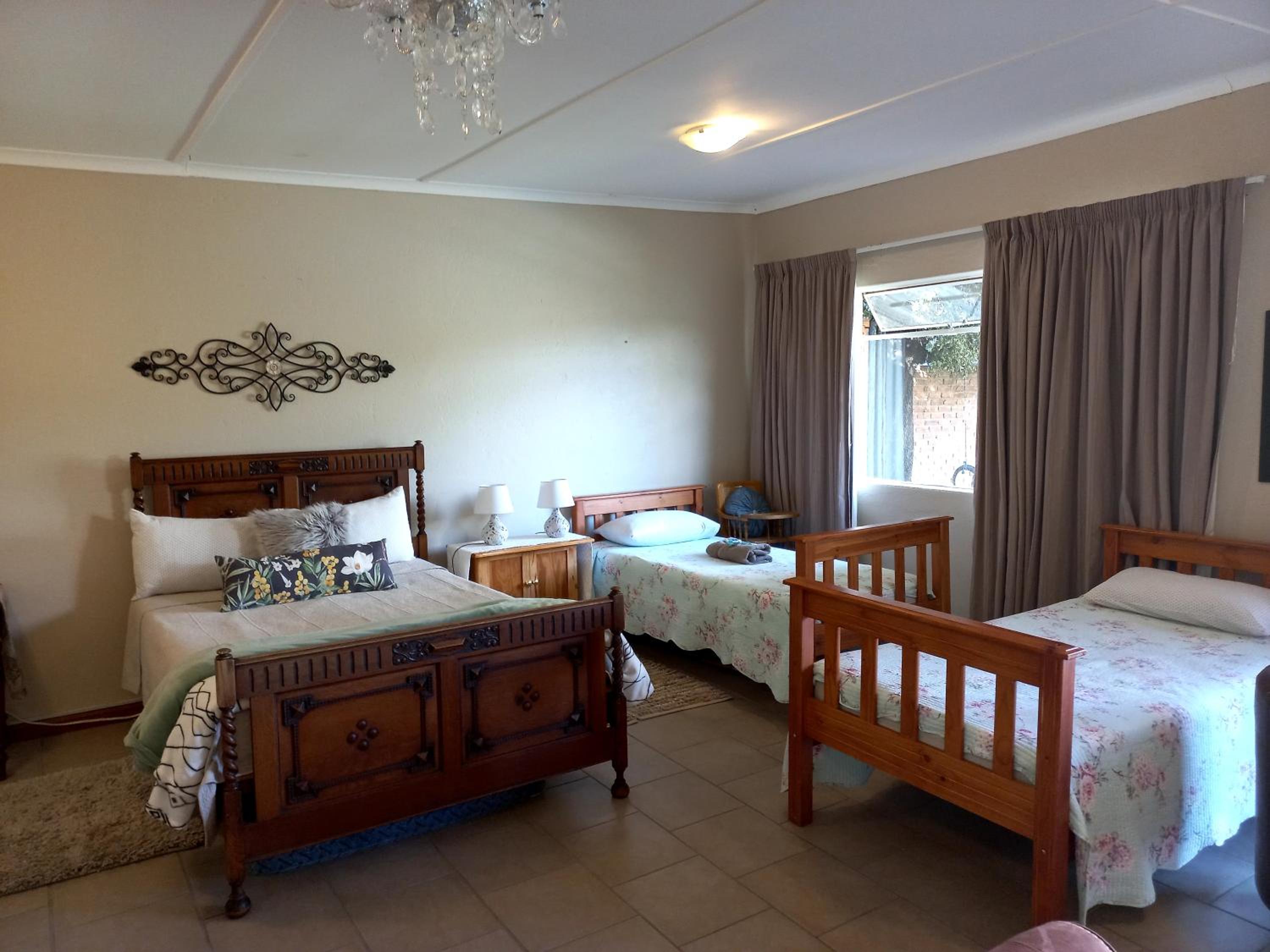 Double Room with Garden View photo 3