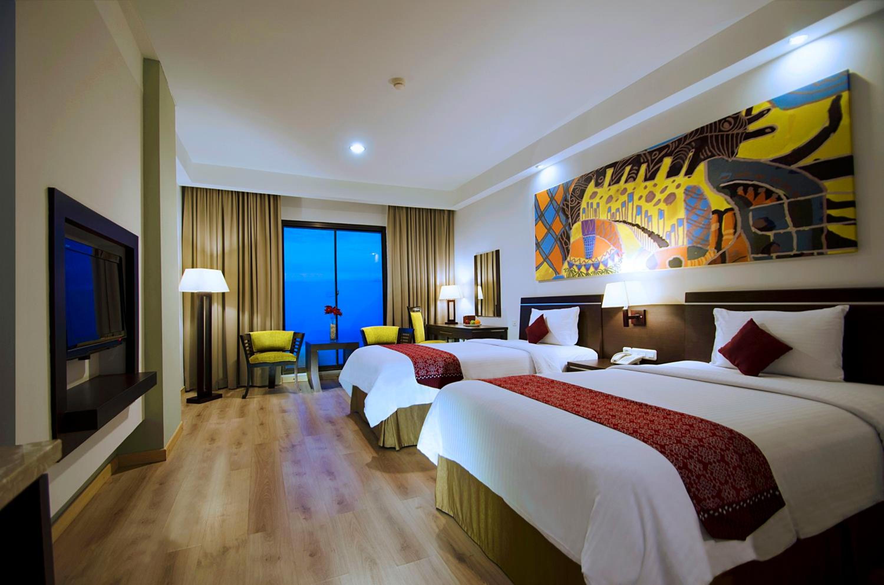 Deluxe Double or Twin Room photo 3