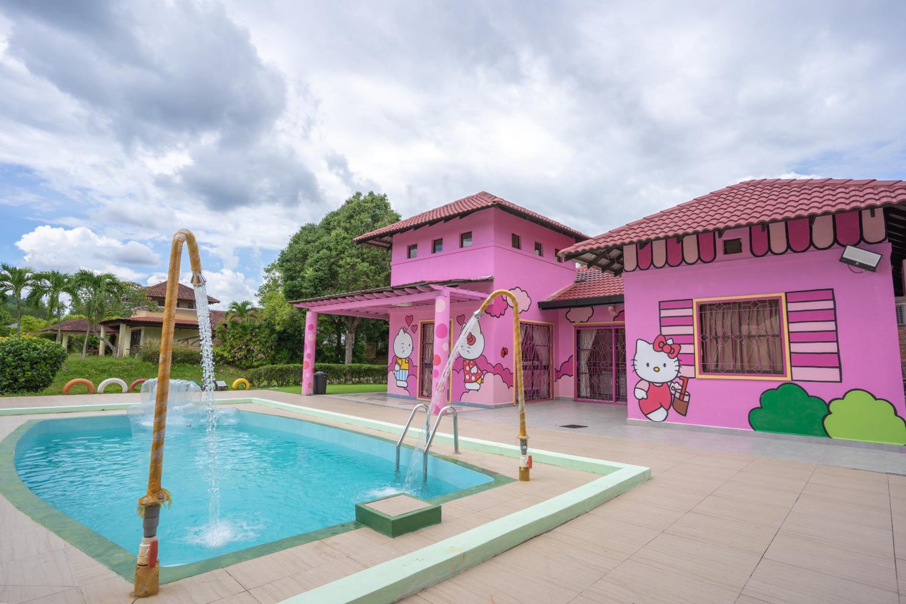 Villa with Private Pool photo 1