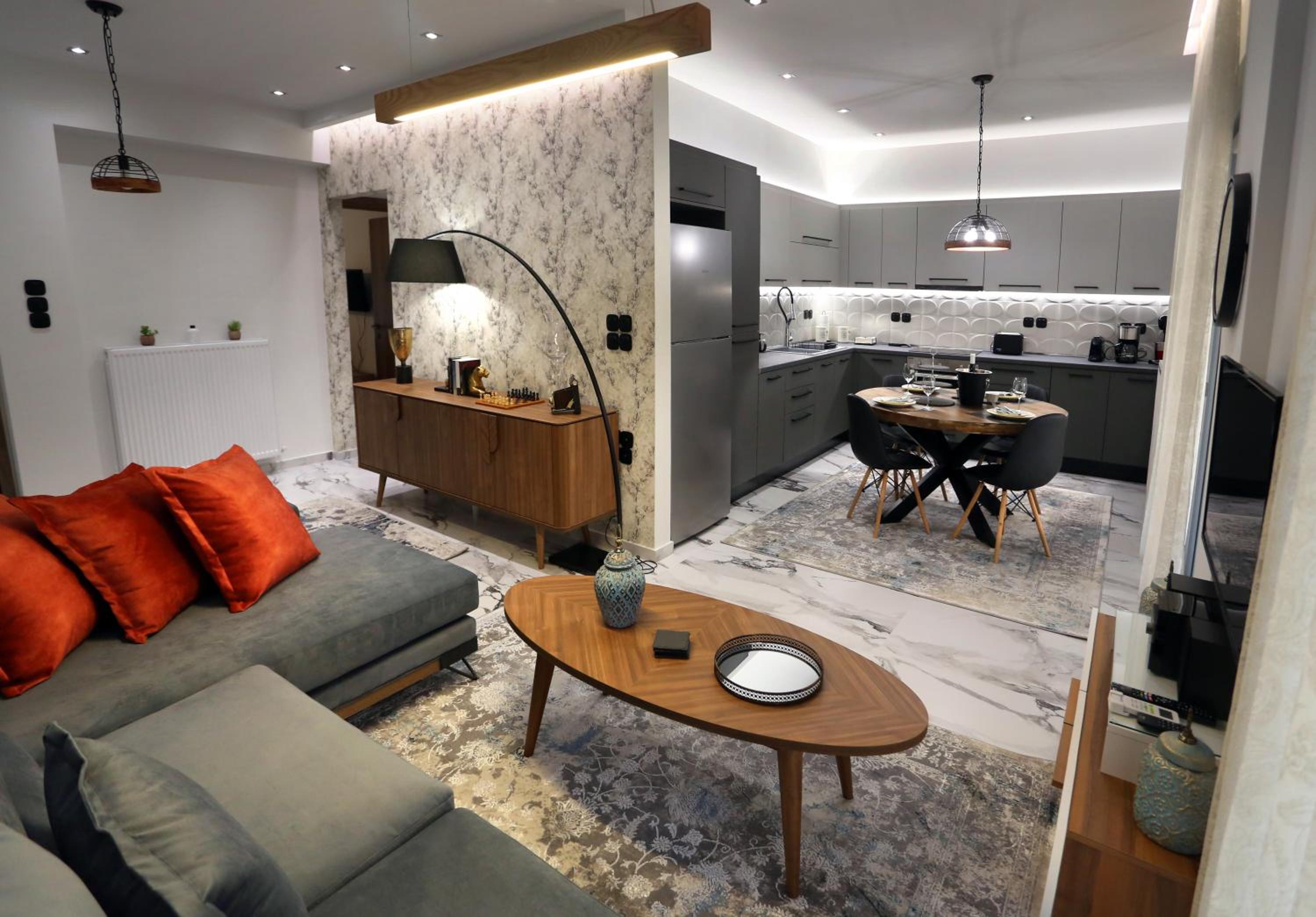 Deluxe Apartment