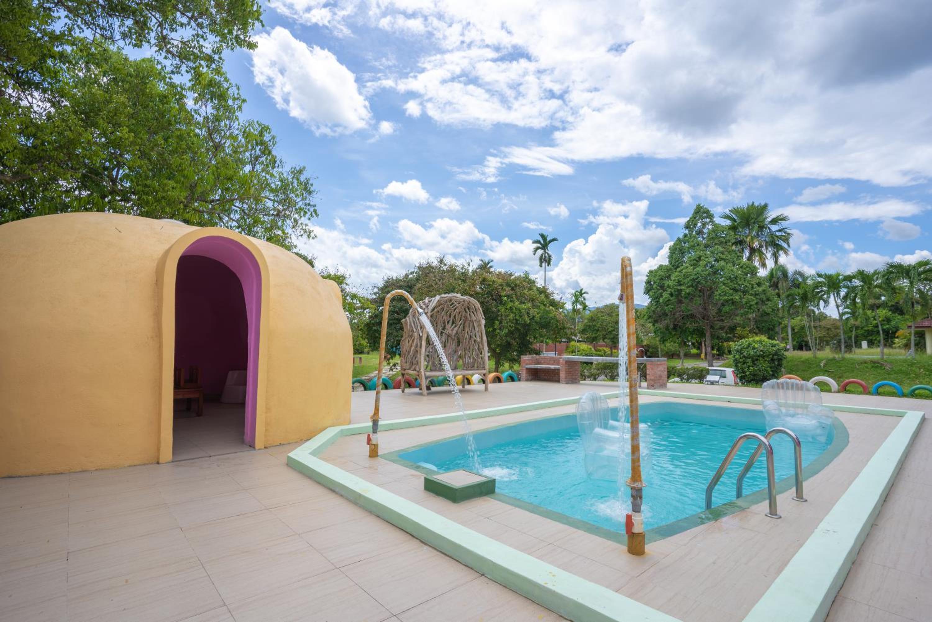 Villa with Private Pool photo 2