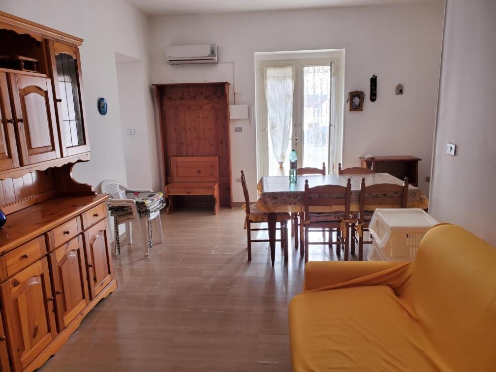 One-Bedroom House photo 3