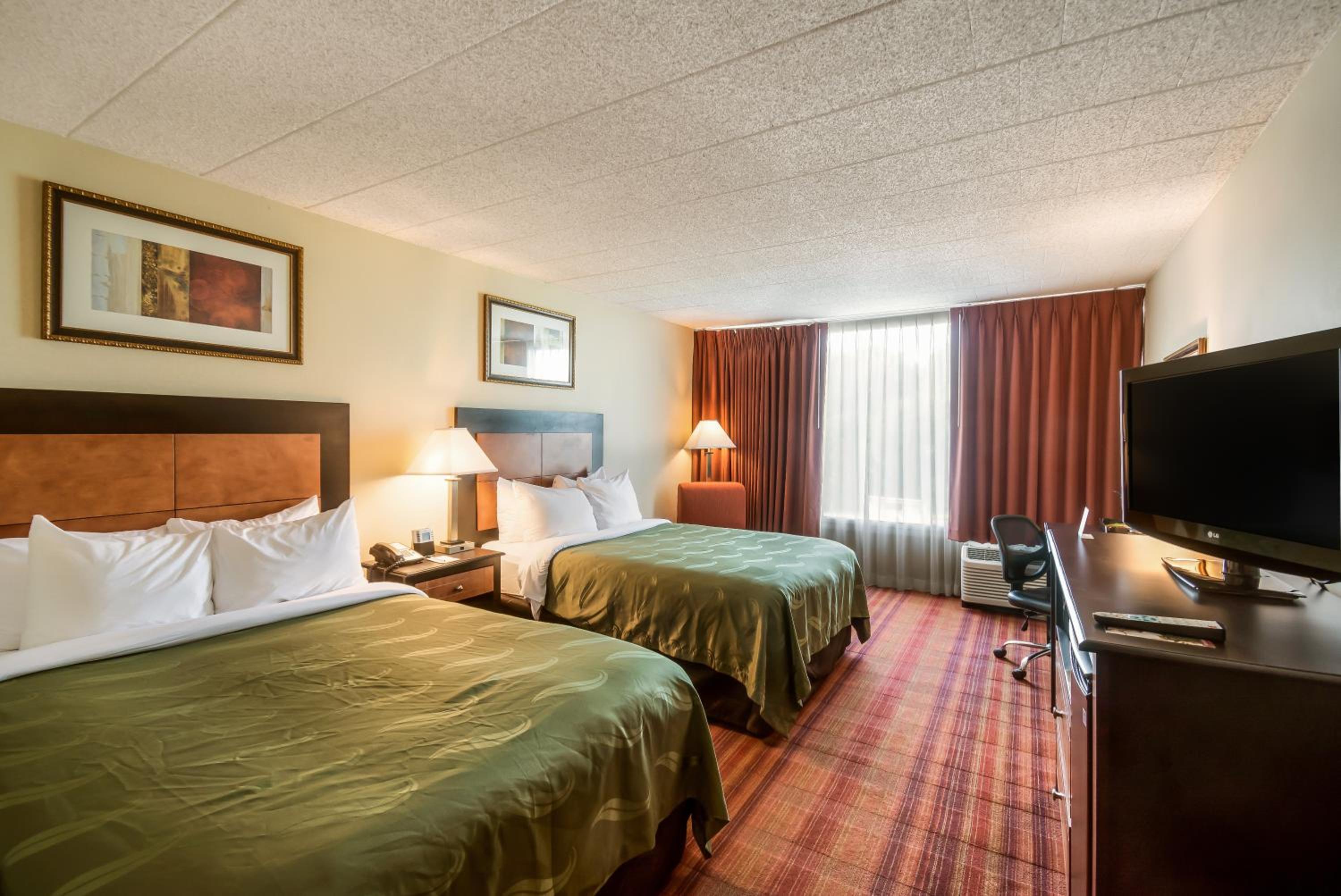 Double Room with Two Double Beds - Non-Smoking