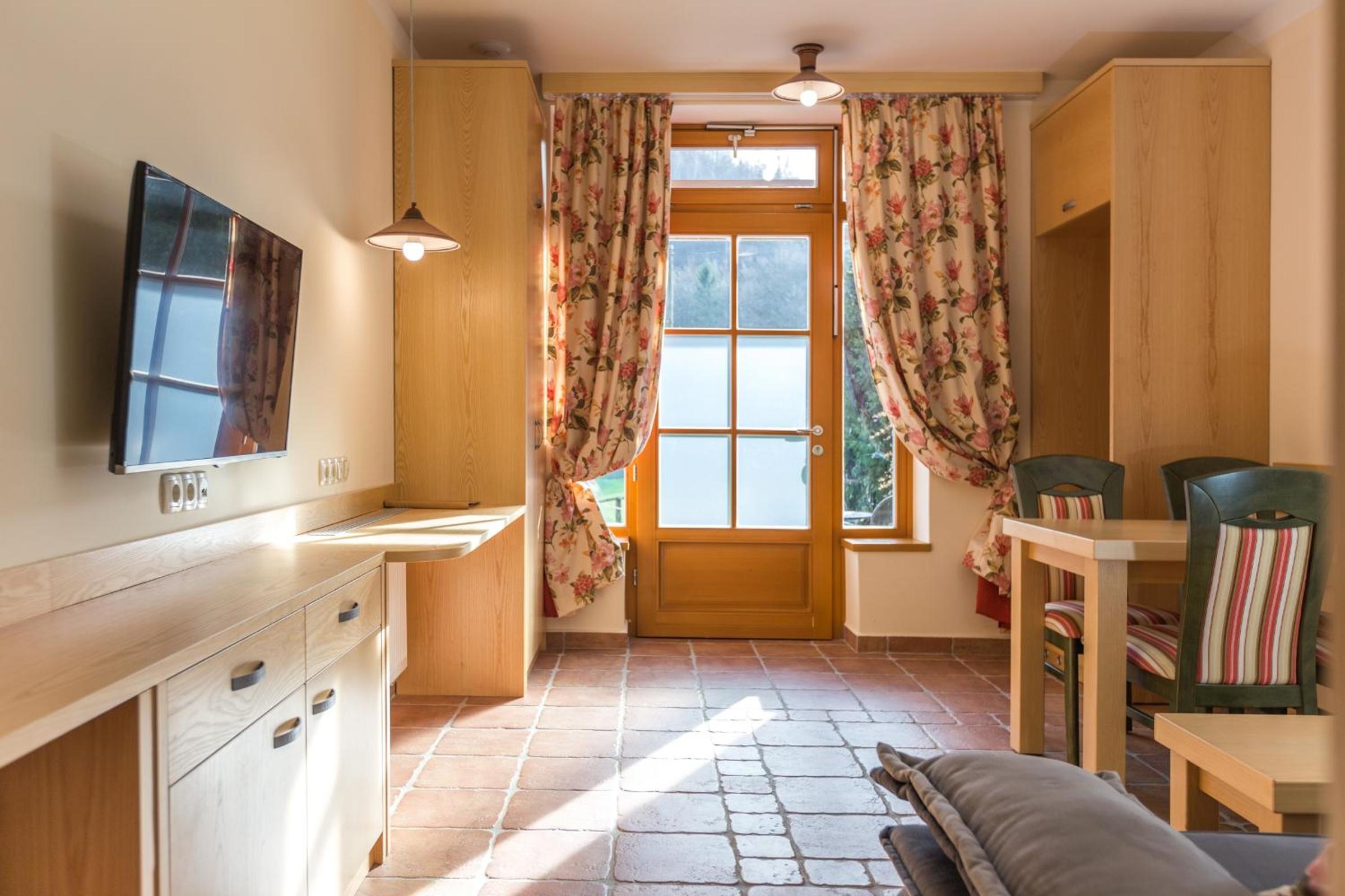 Suite with Terrace photo 2