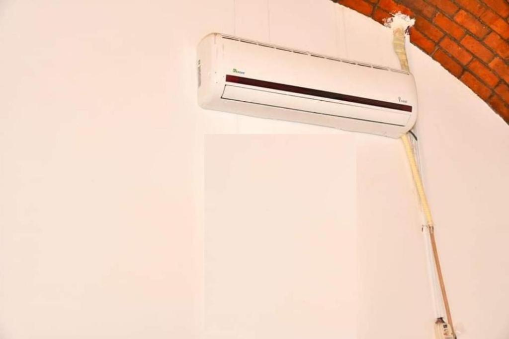 Triple Room with Private Bathroom - Photo 9