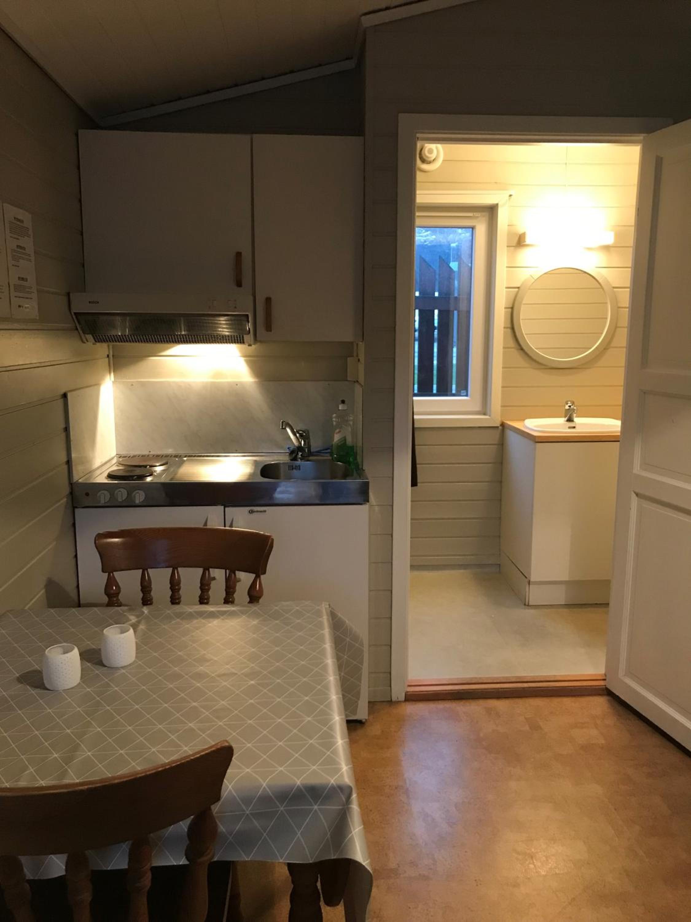 Cottage (2 Adults) photo 3