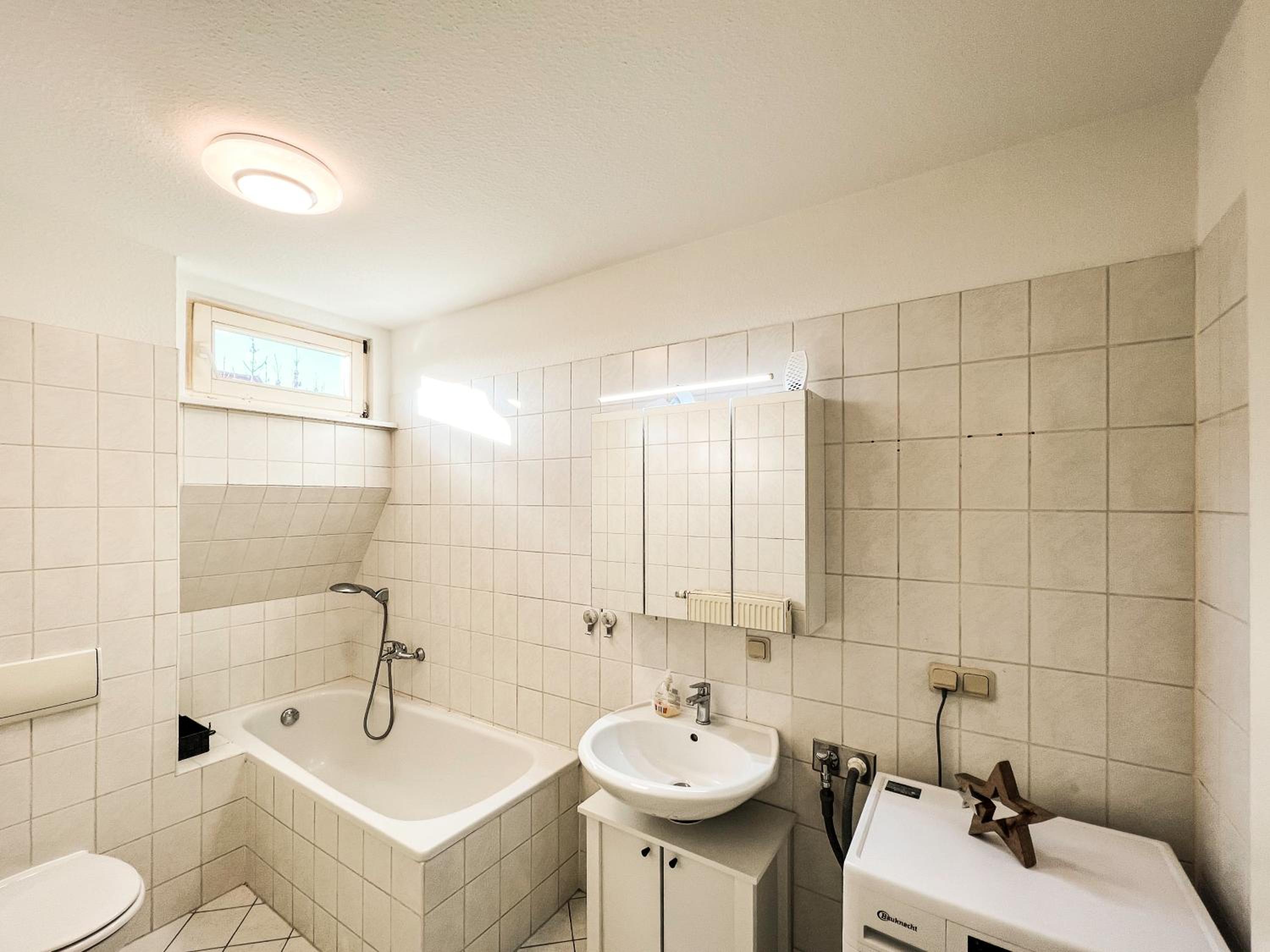 One-Bedroom Apartment - Photo 10