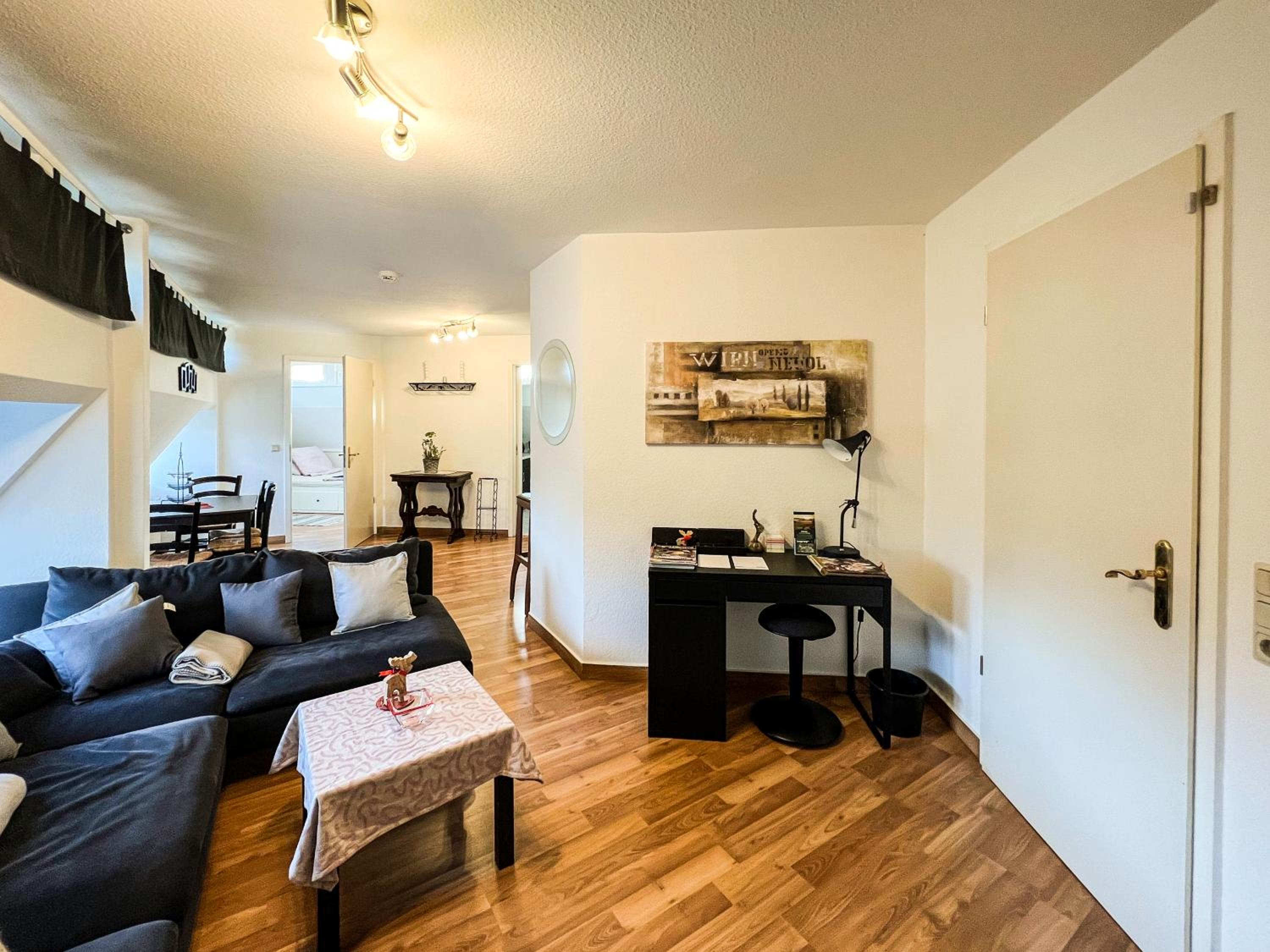 One-Bedroom Apartment - Photo 1
