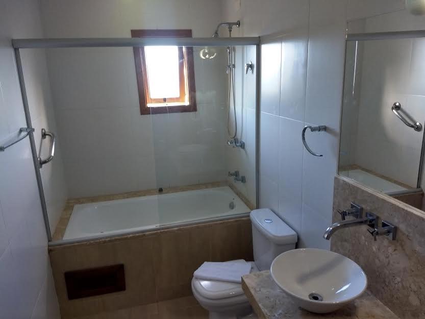 Superior Double Room with Balcony and Bath photo 3