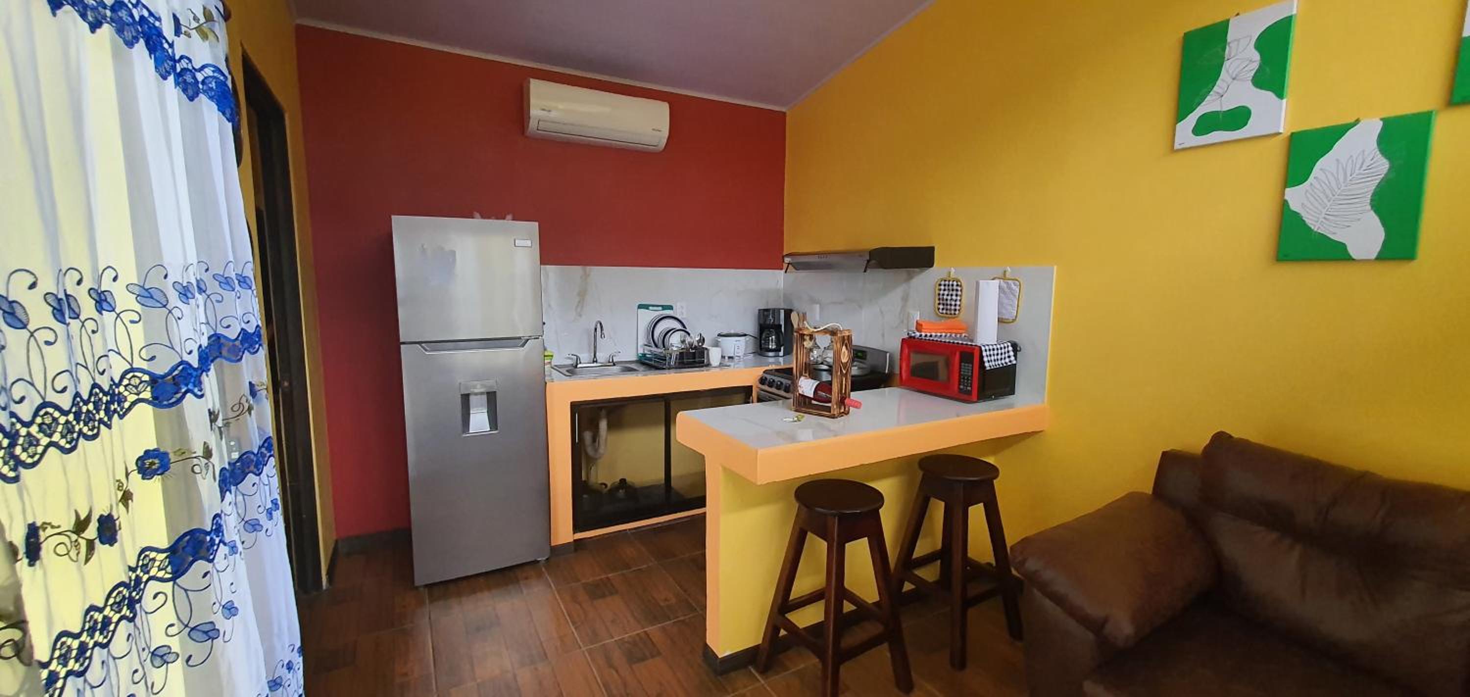 One-Bedroom Apartment photo 2