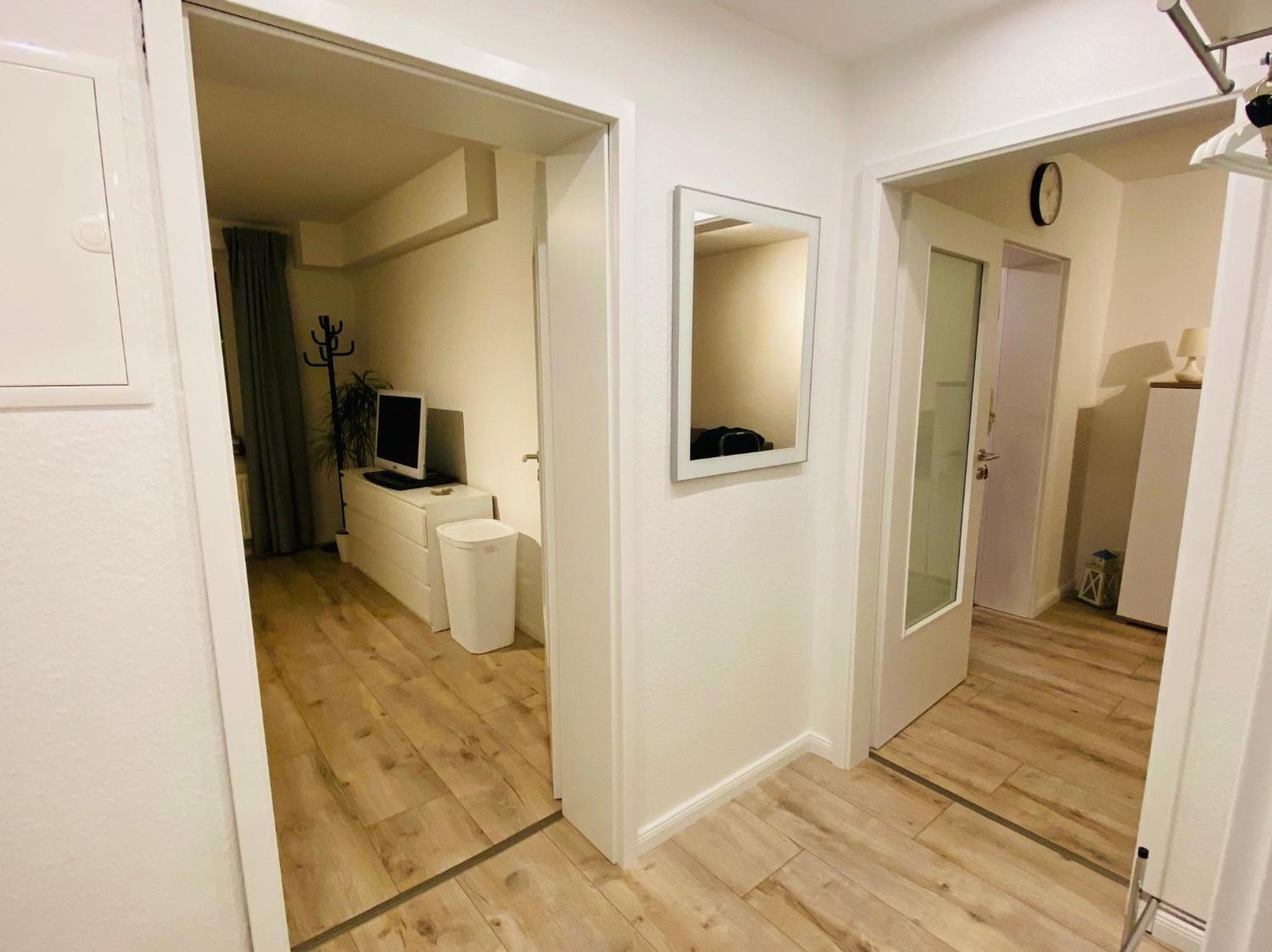One-Bedroom Apartment photo 3