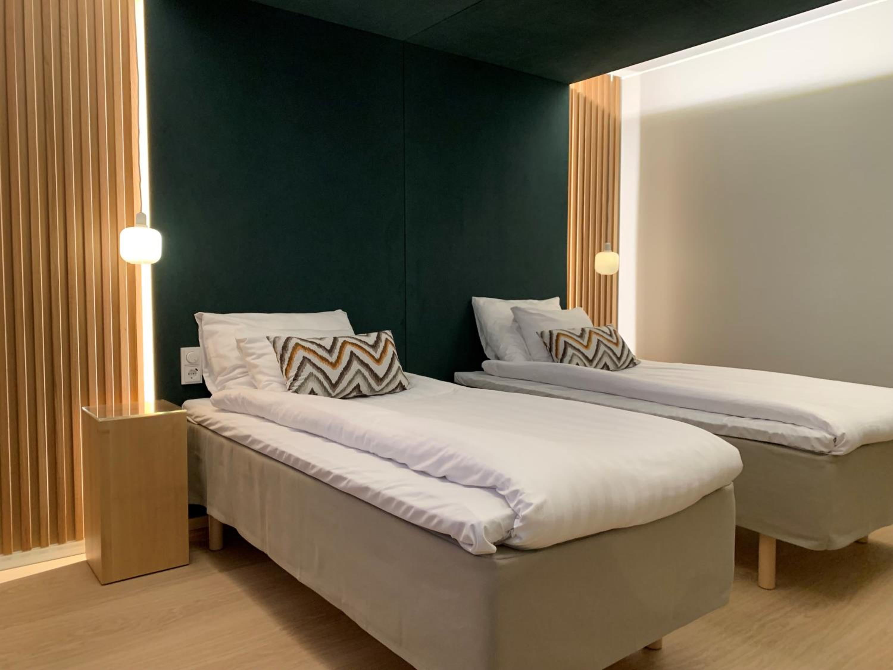 Deluxe Twin Room photo 2