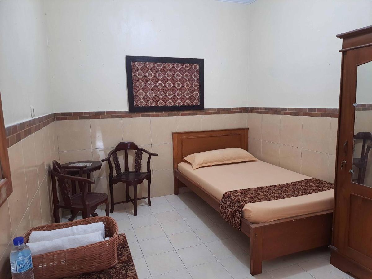 Single Room photo 3