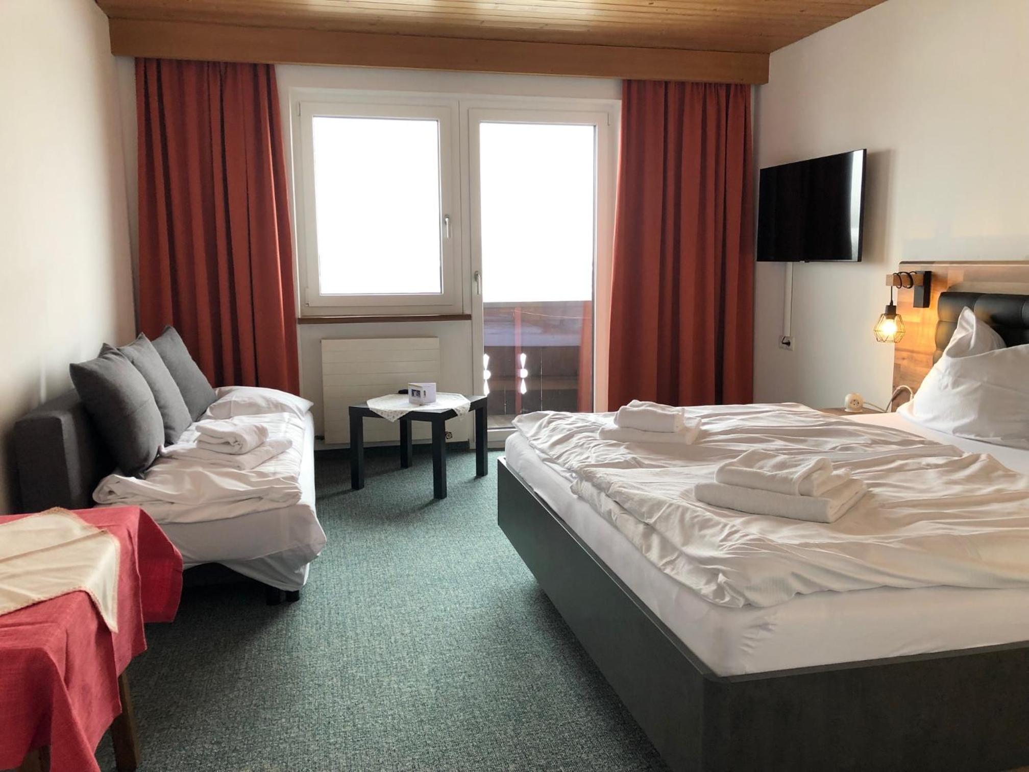 Triple Room photo 3