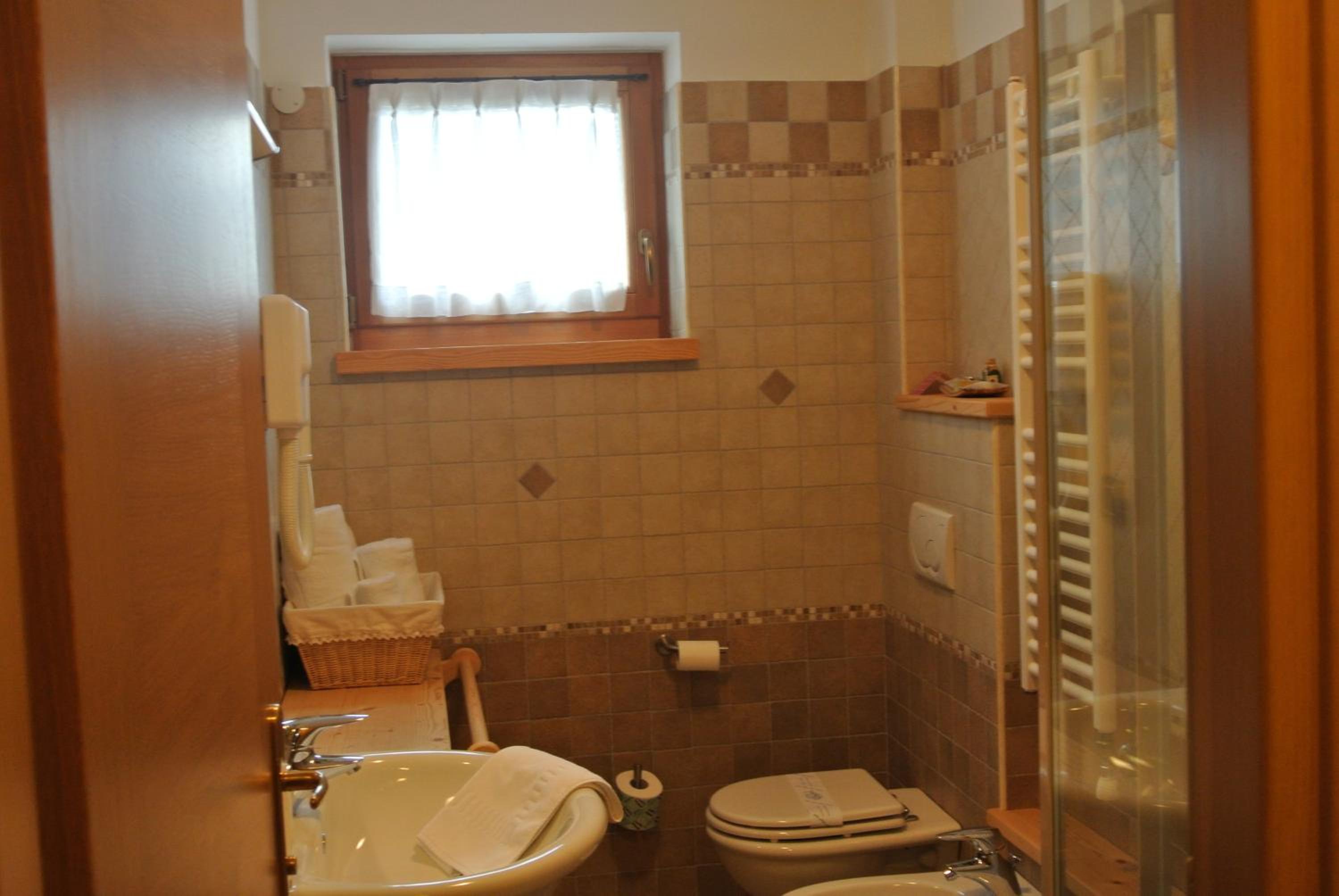 Superior Double or Twin Room photo 2