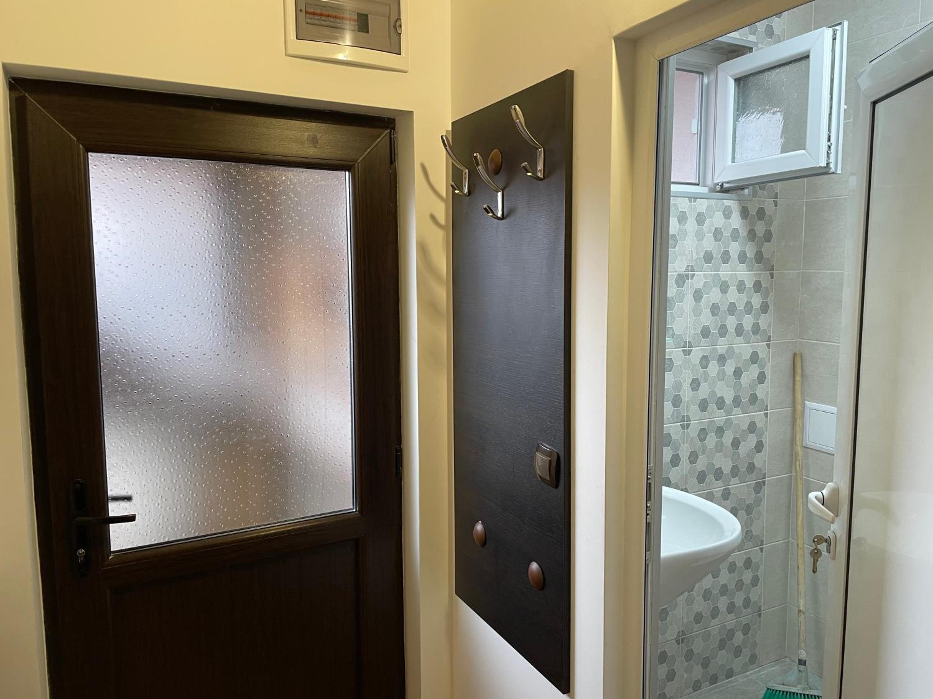 Two-Bedroom Apartment - Photo 10