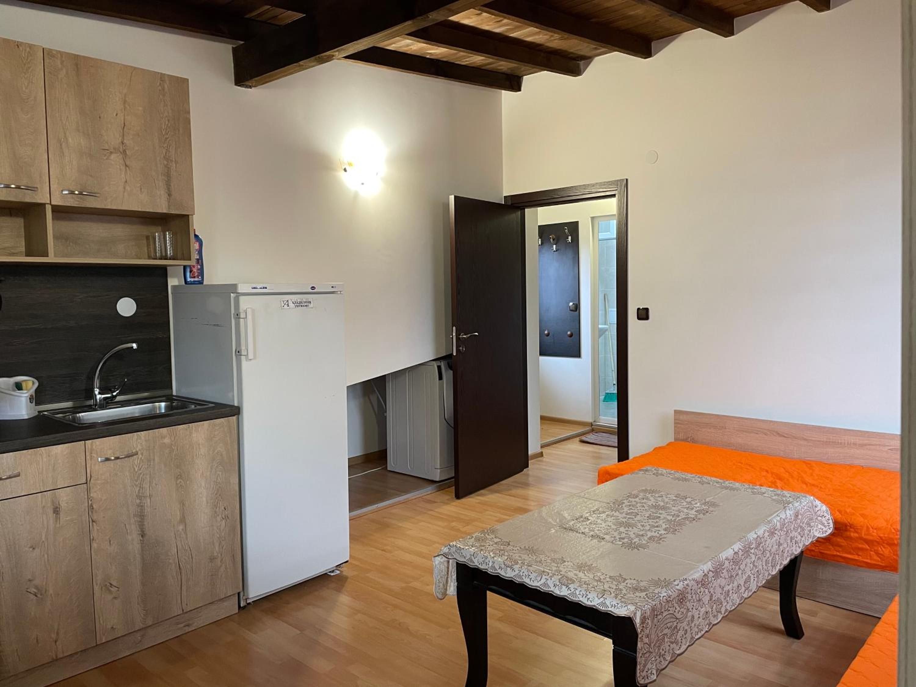 Two-Bedroom Apartment - Photo 7