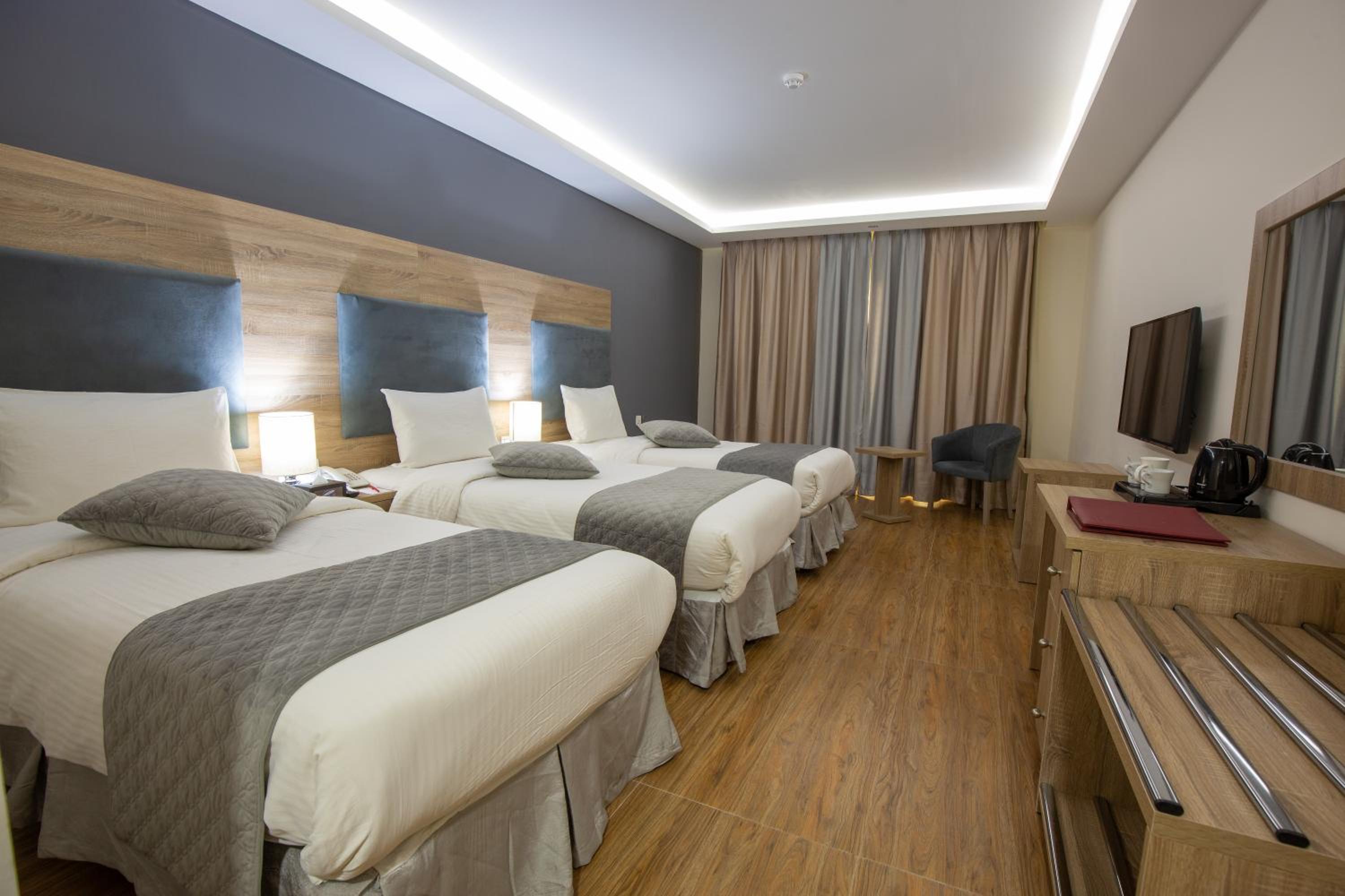 Triple Room - Photo 1