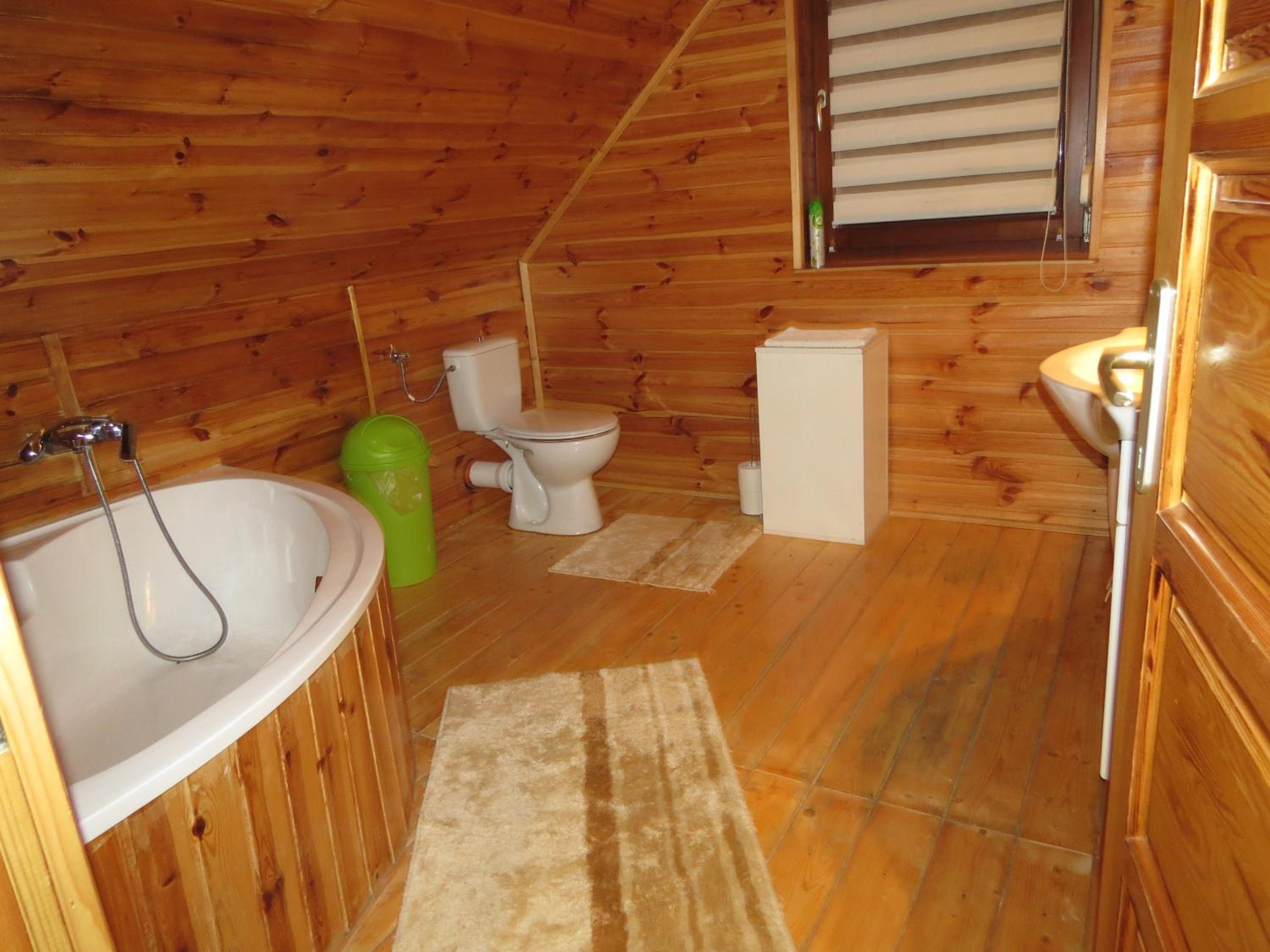 Three-Bedroom Villa photo 3
