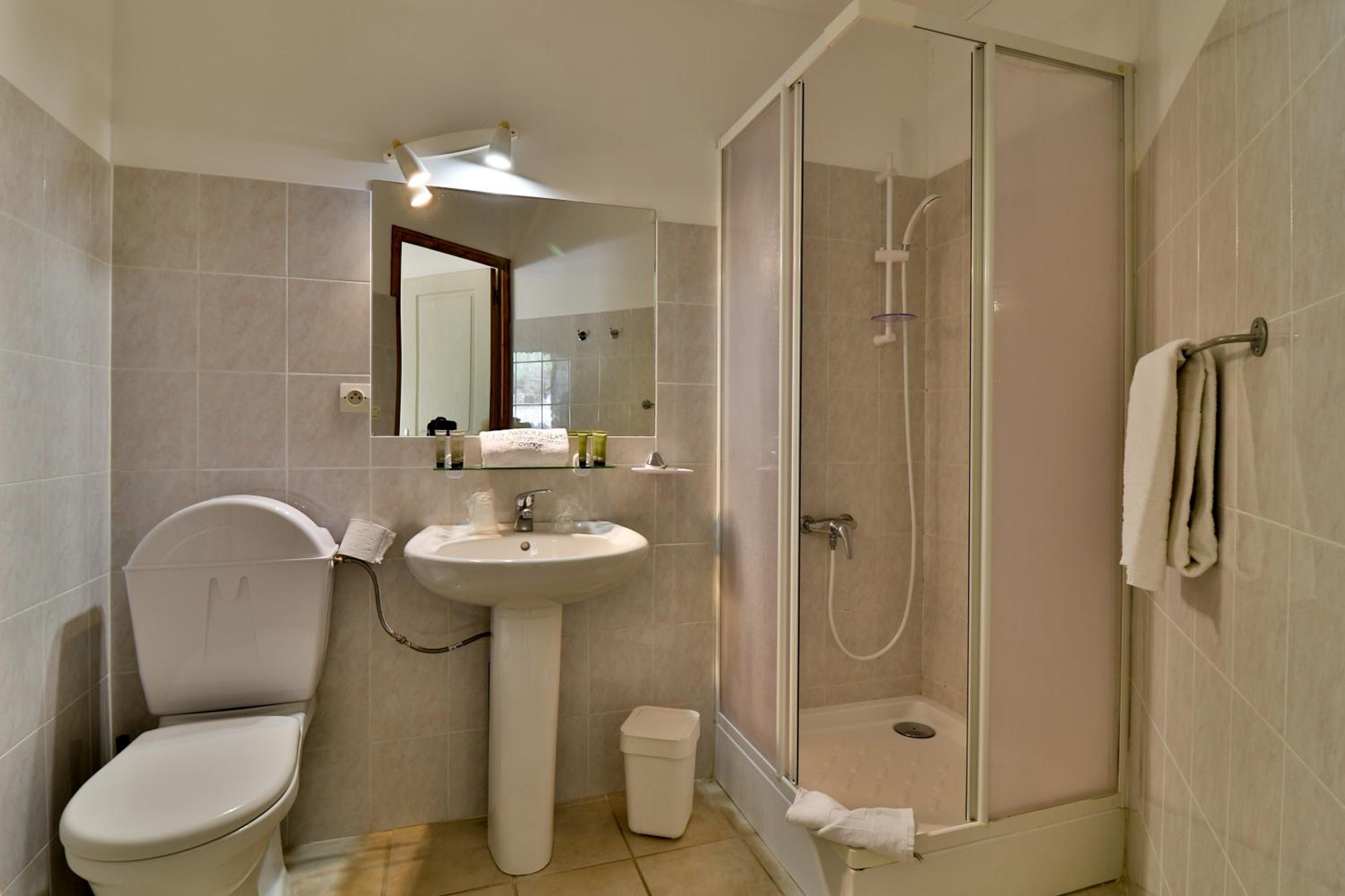 Triple Room photo 2