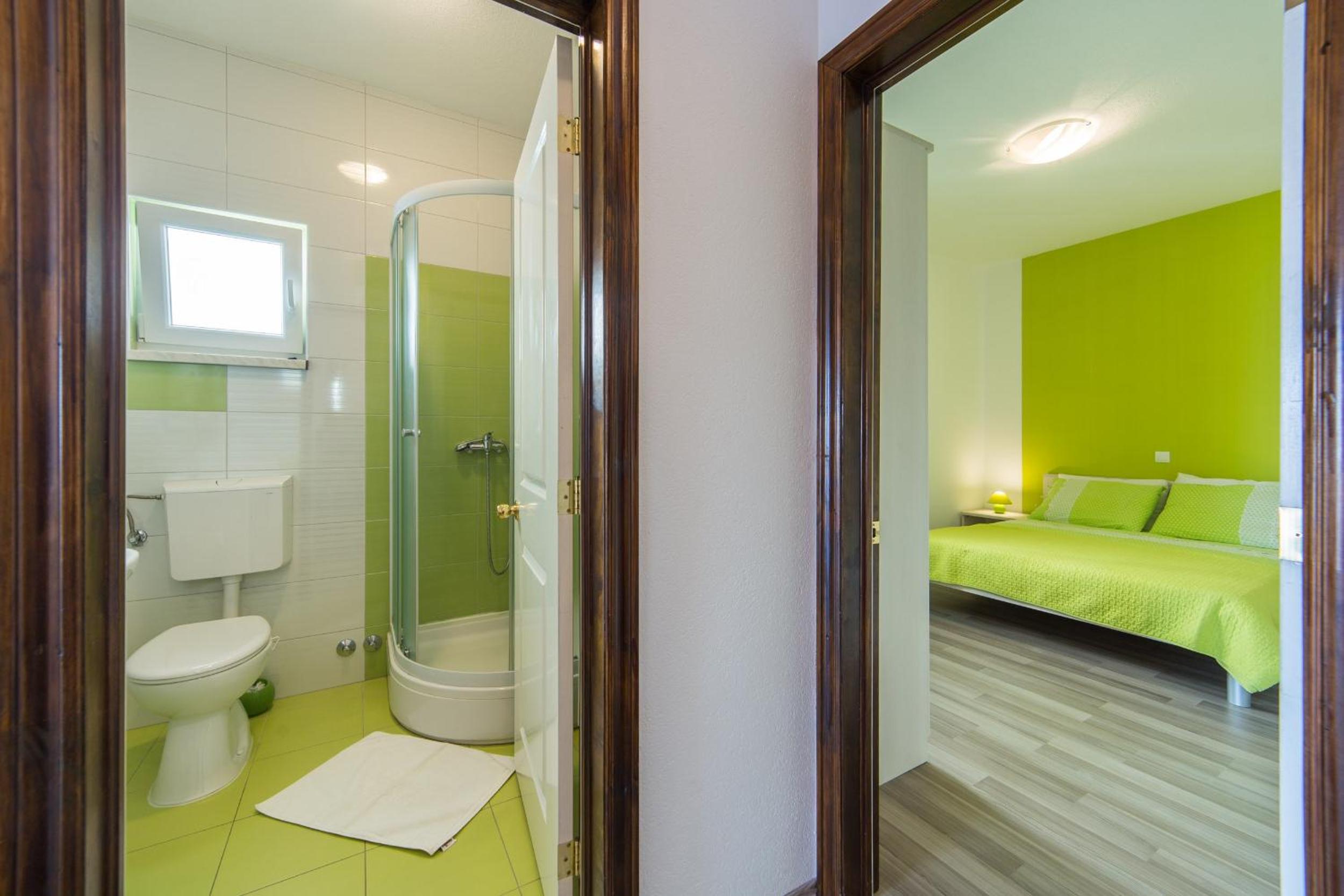 One Bedroom Apartment with Sea View photo 3