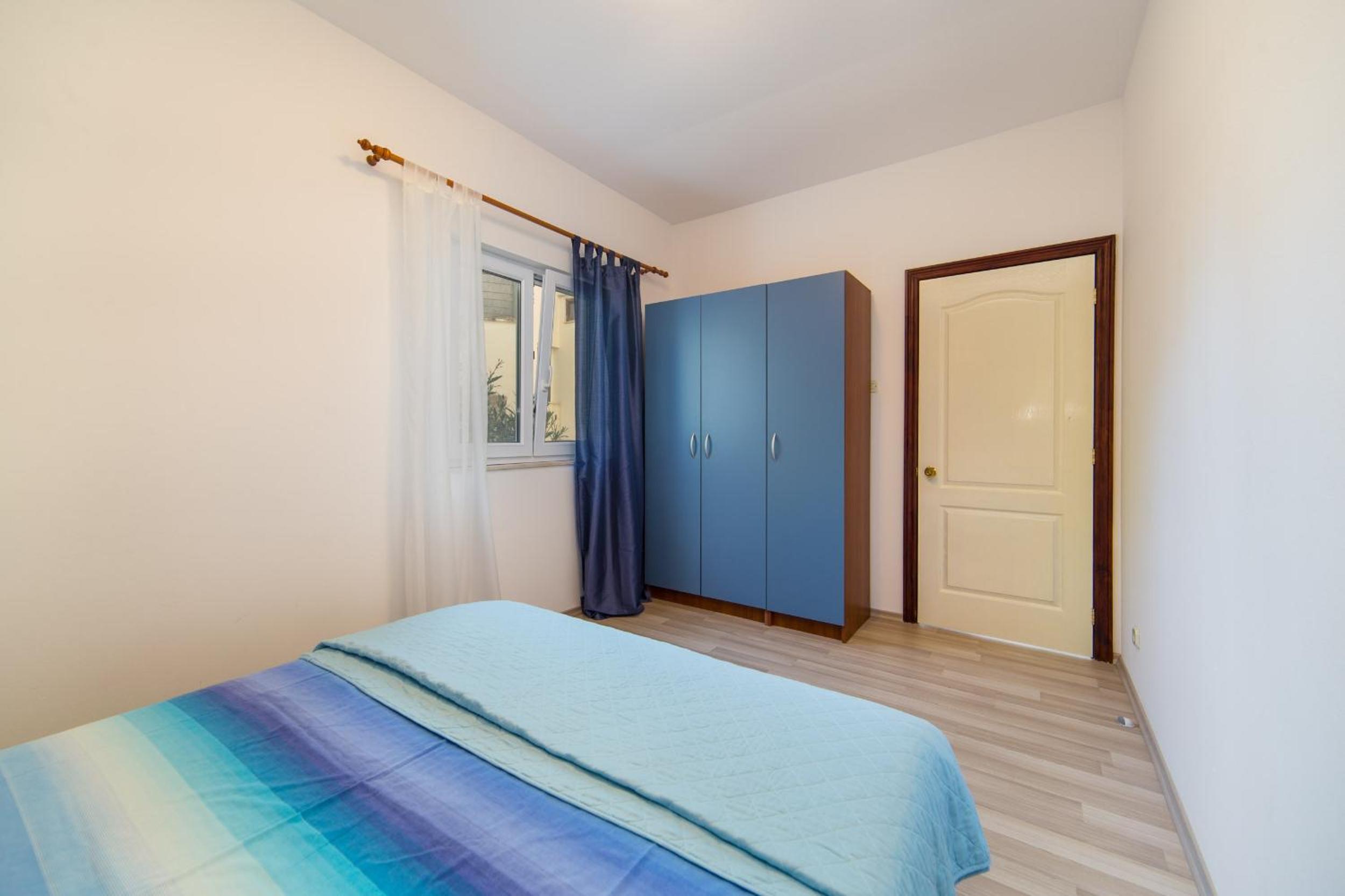 One Bedroom Apartment photo 2