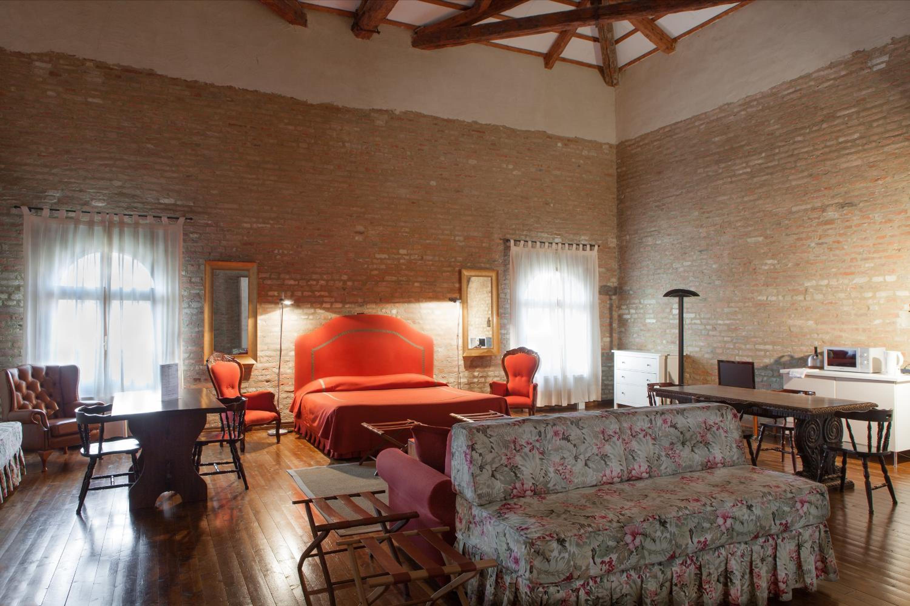 Loft photo 3