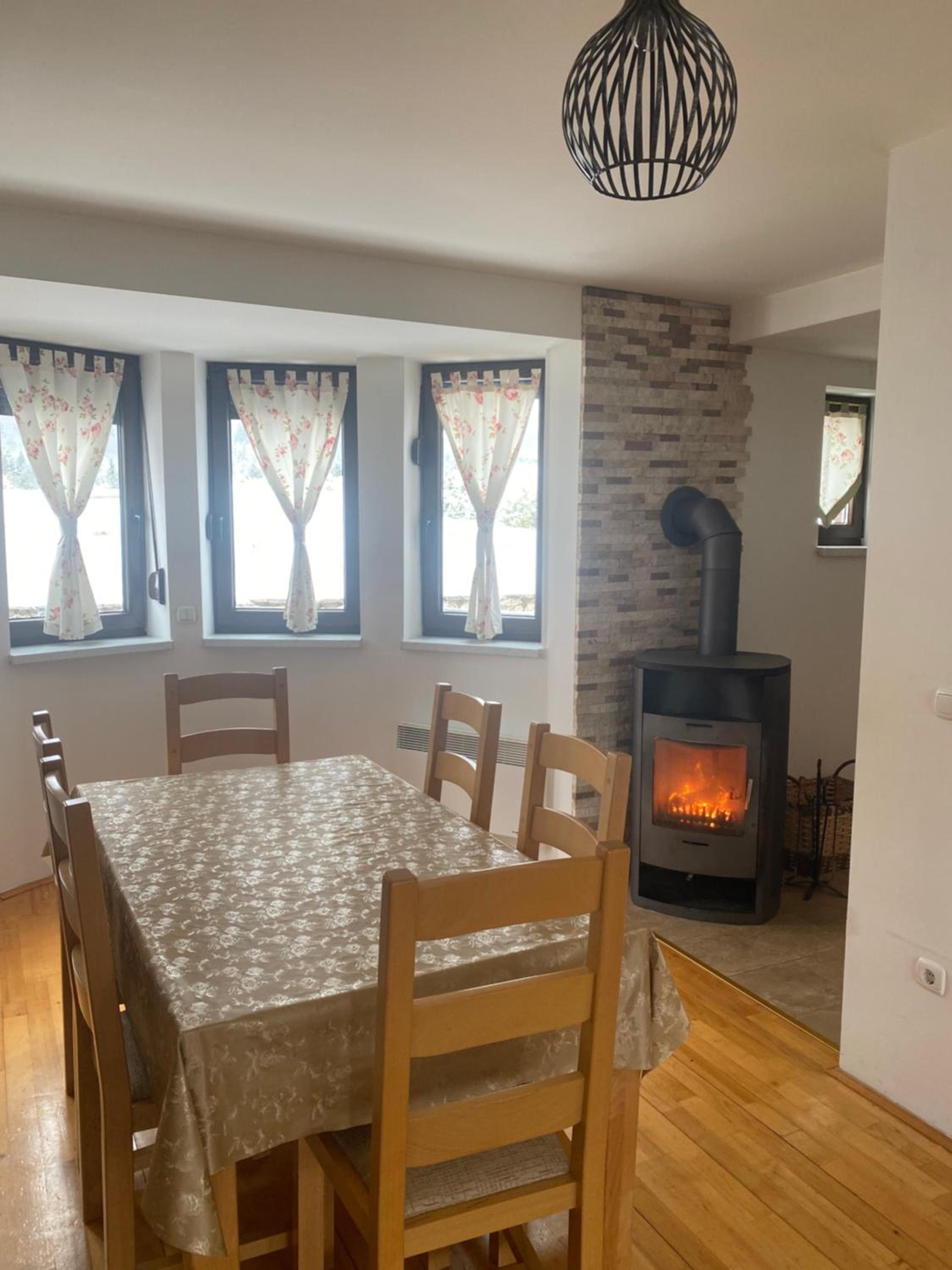 Chalet photo 2