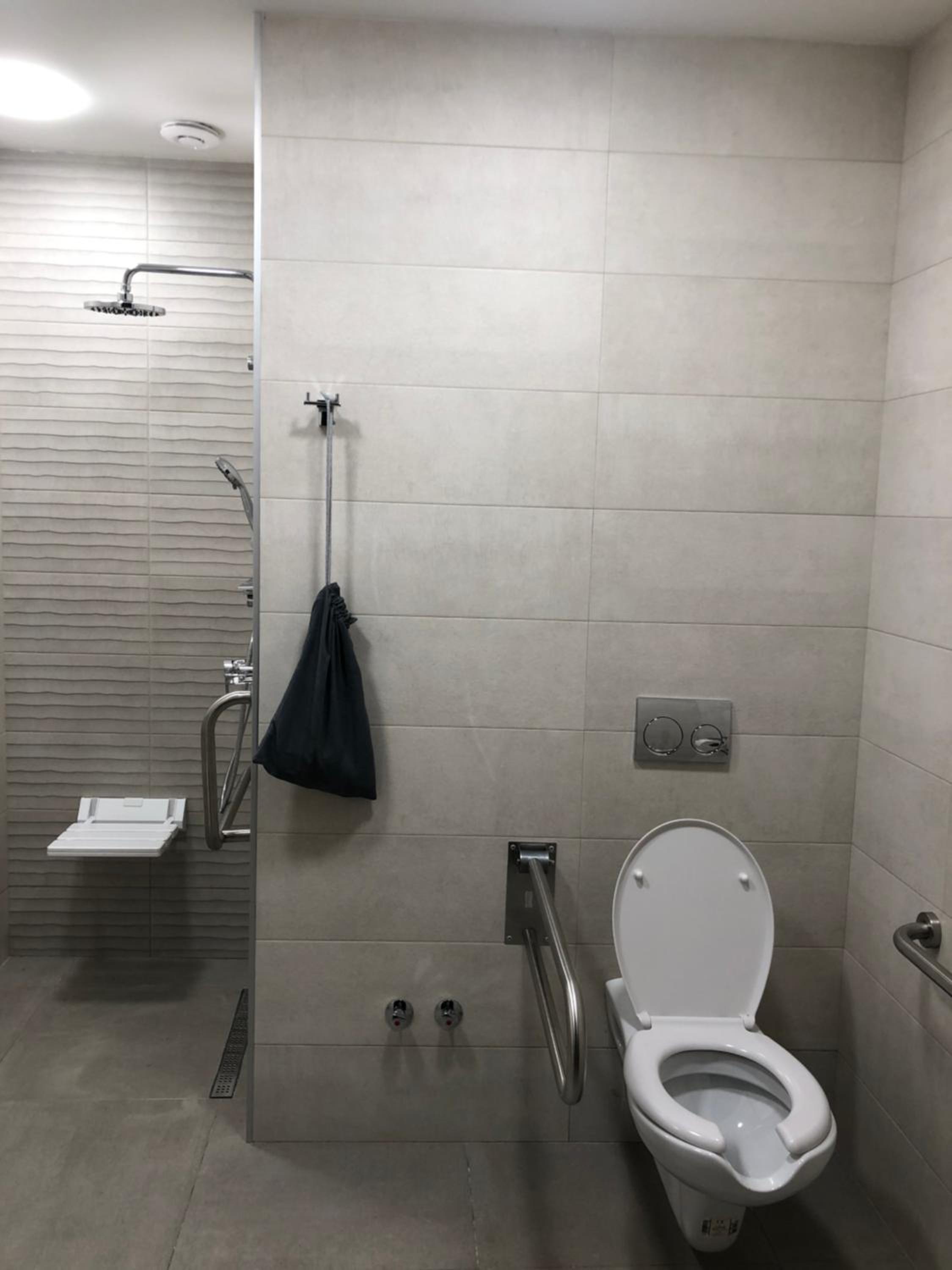 King Room - Disability Access