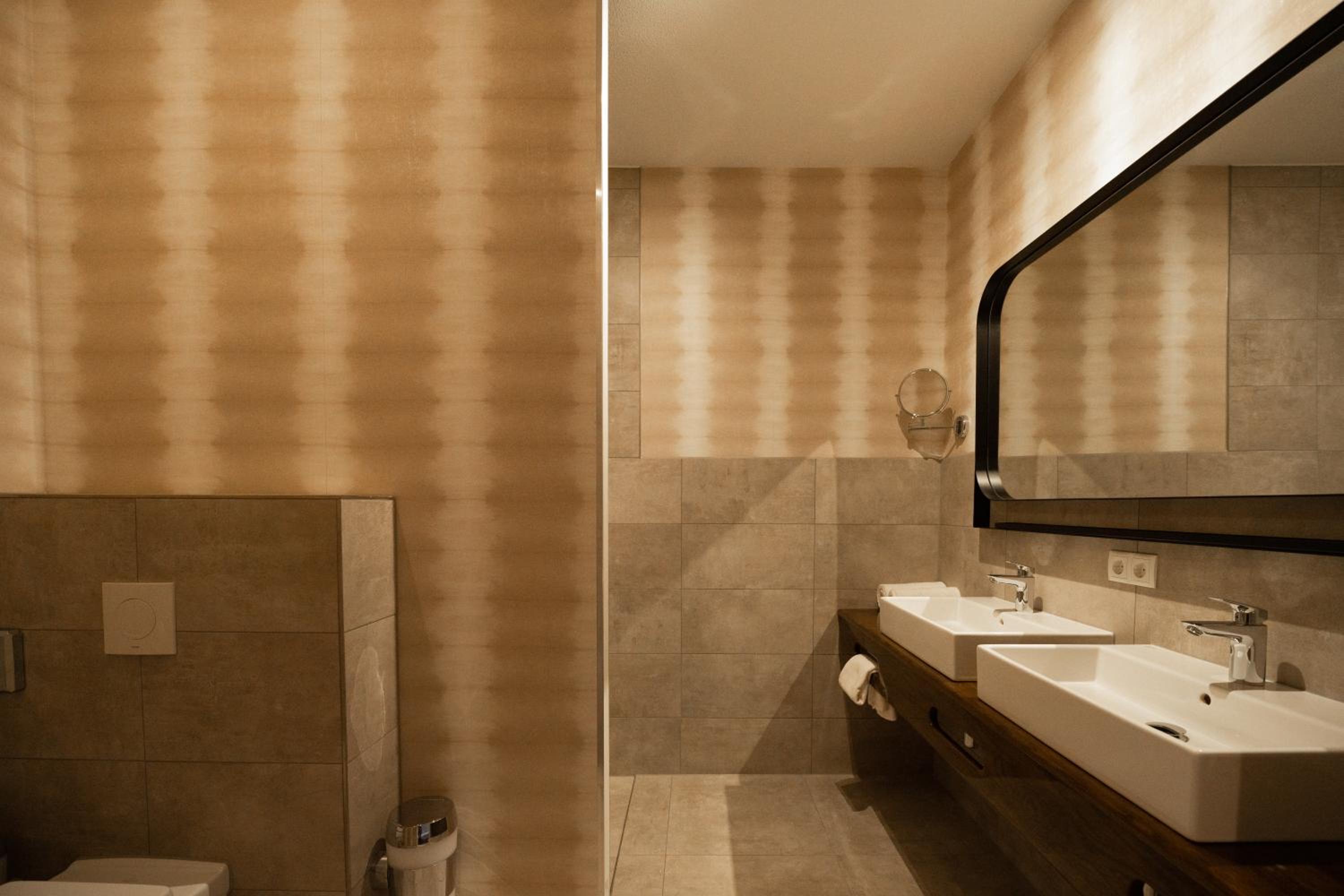 Standard Double Or Twin Room photo 3