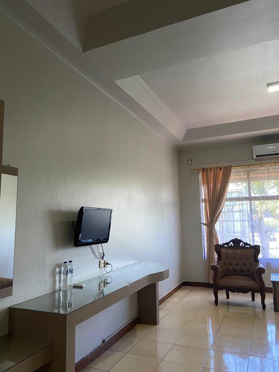 Standard Double Room - Photo 2