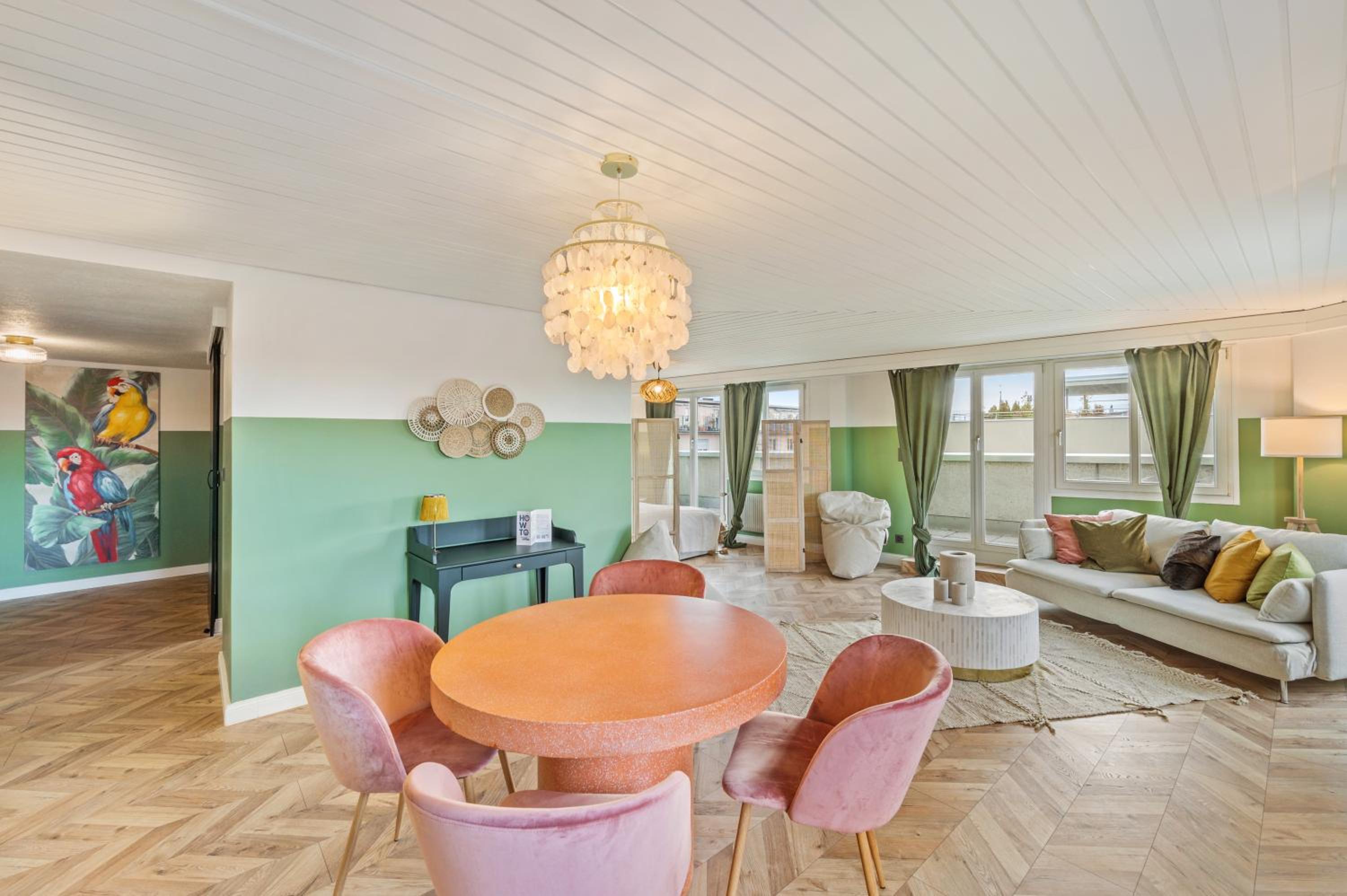 The Penthouse photo 1