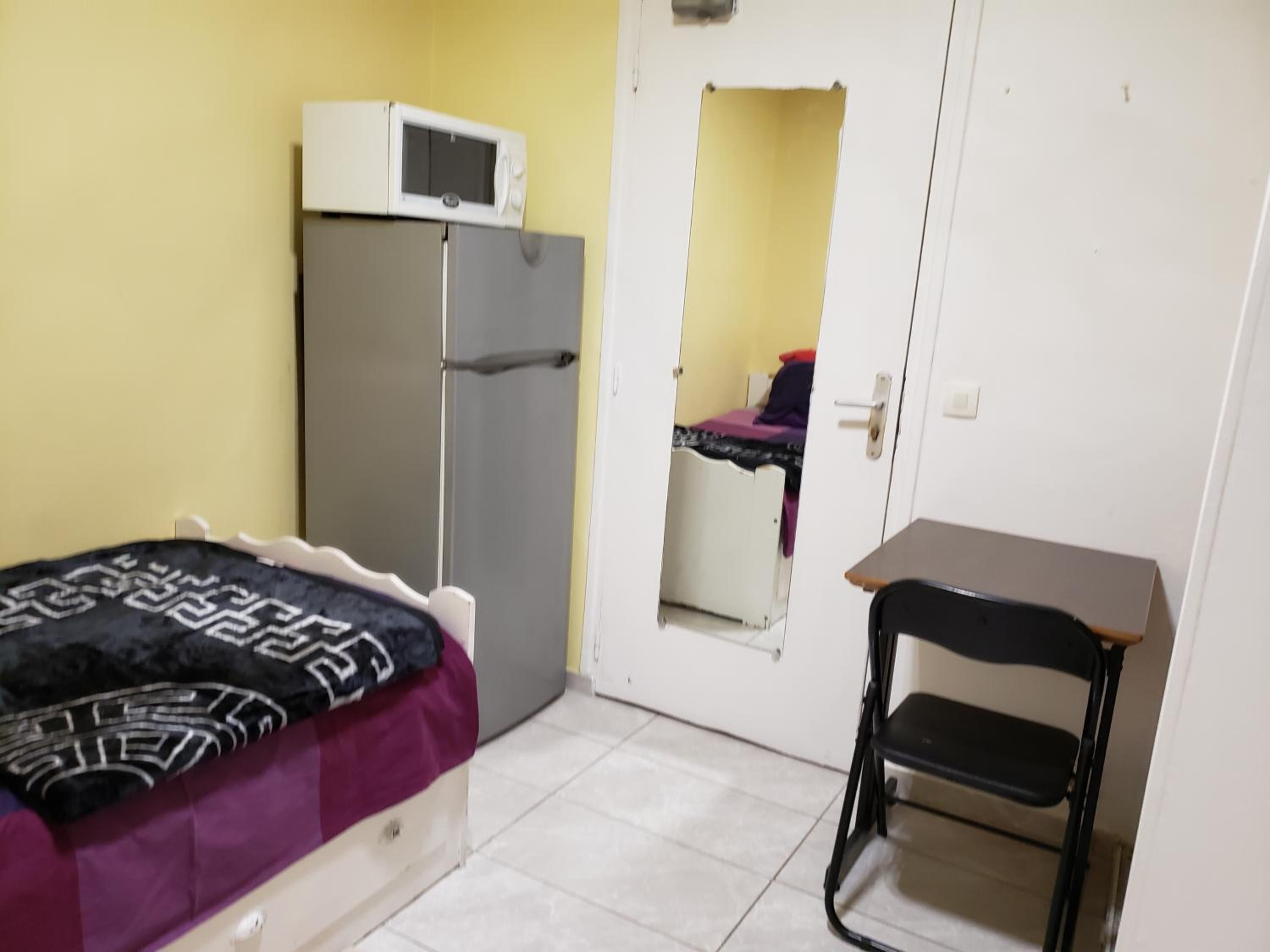 Standard Single Room with Shower photo 1