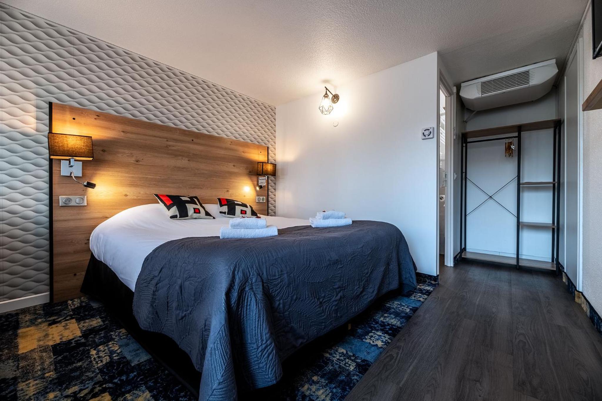 Superior Queen Room