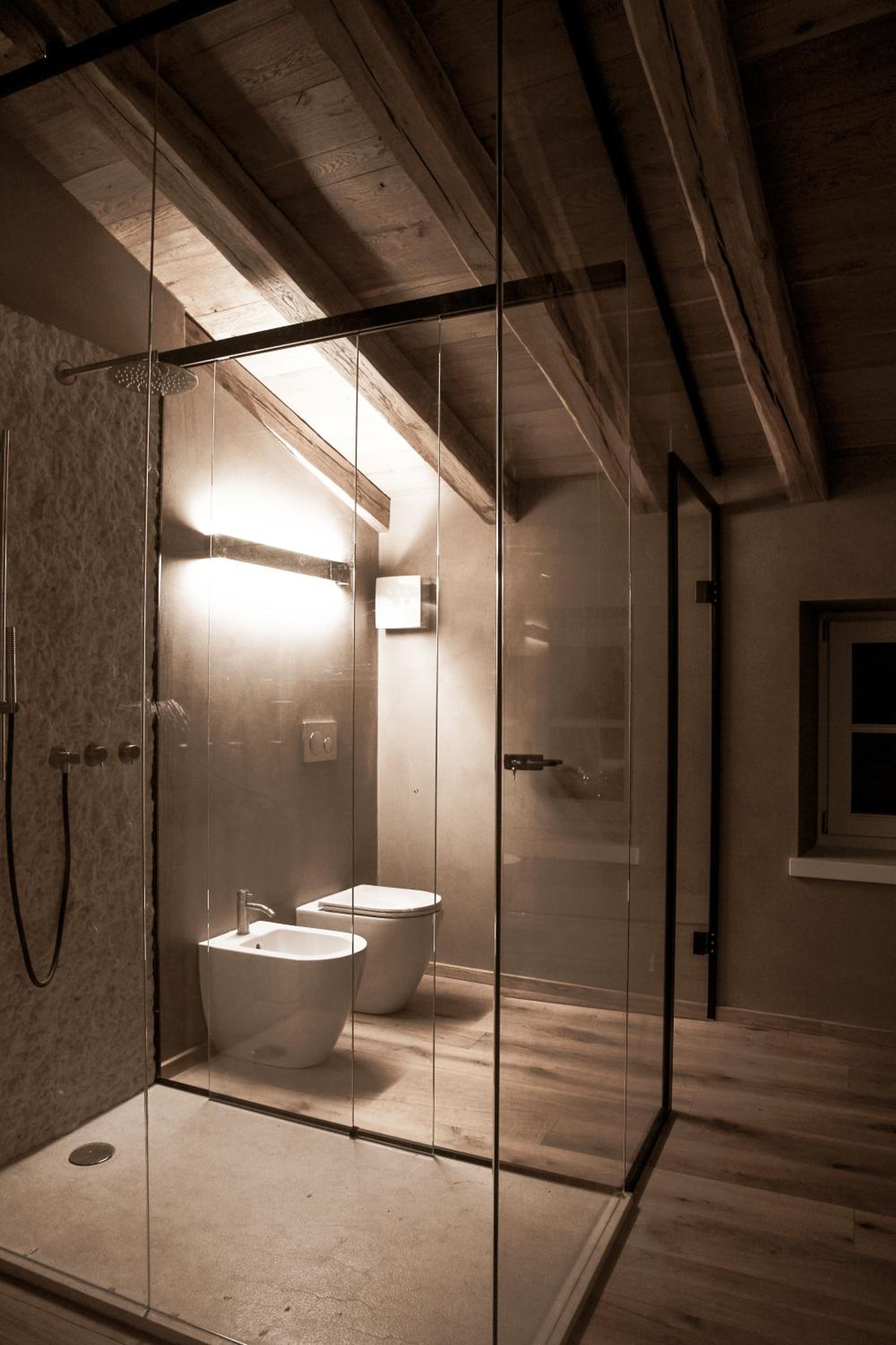 Superior King Room photo 2