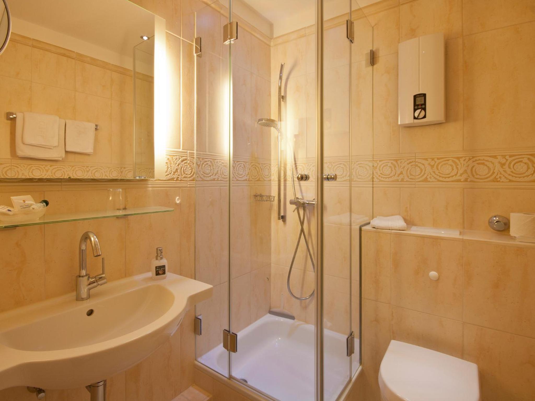 Budget Single Room photo 3