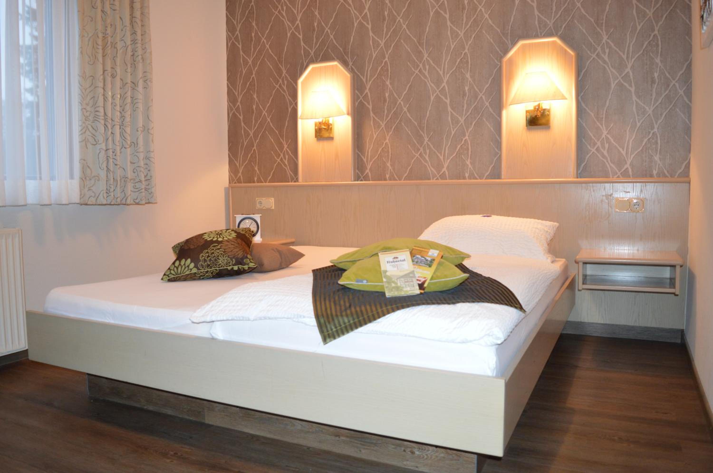 Double Room - Photo 3
